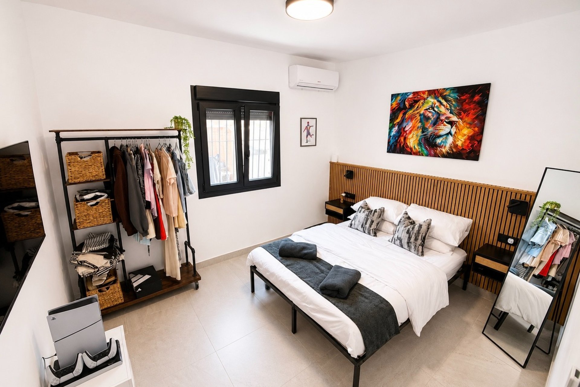 Resale - Detached Villa - La Marina