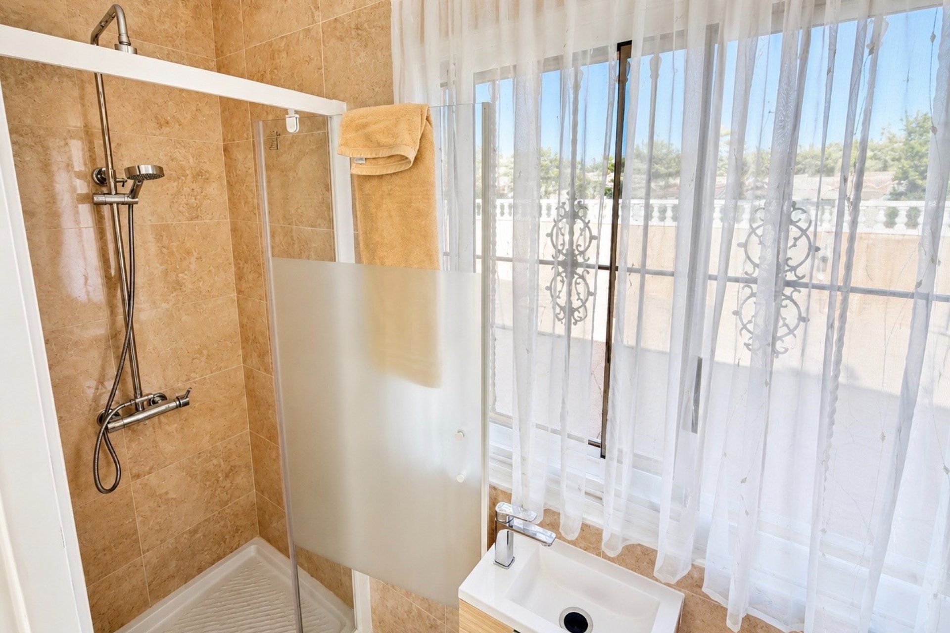 Resale - Detached Villa - La Marina