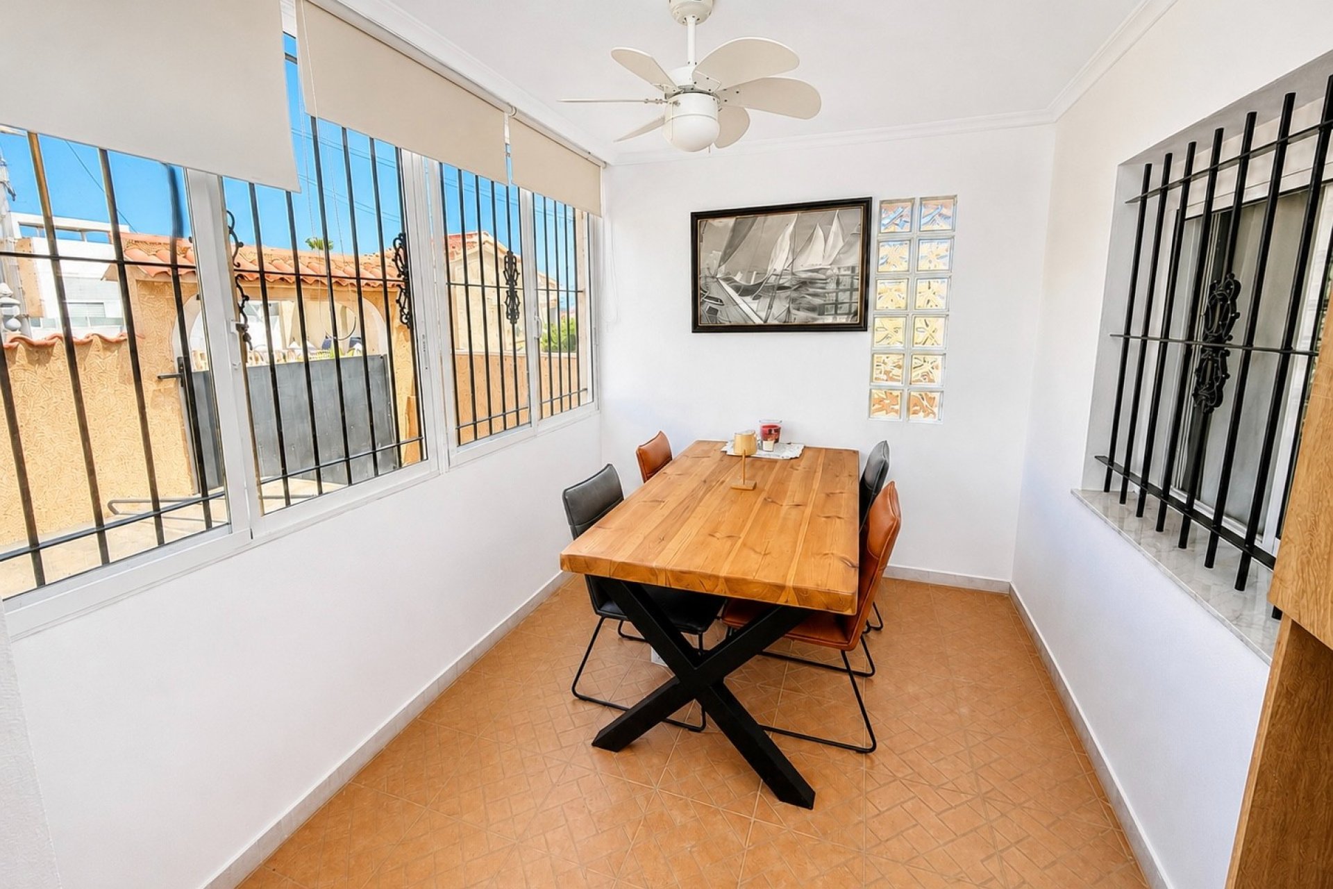 Resale - Detached Villa - La Marina