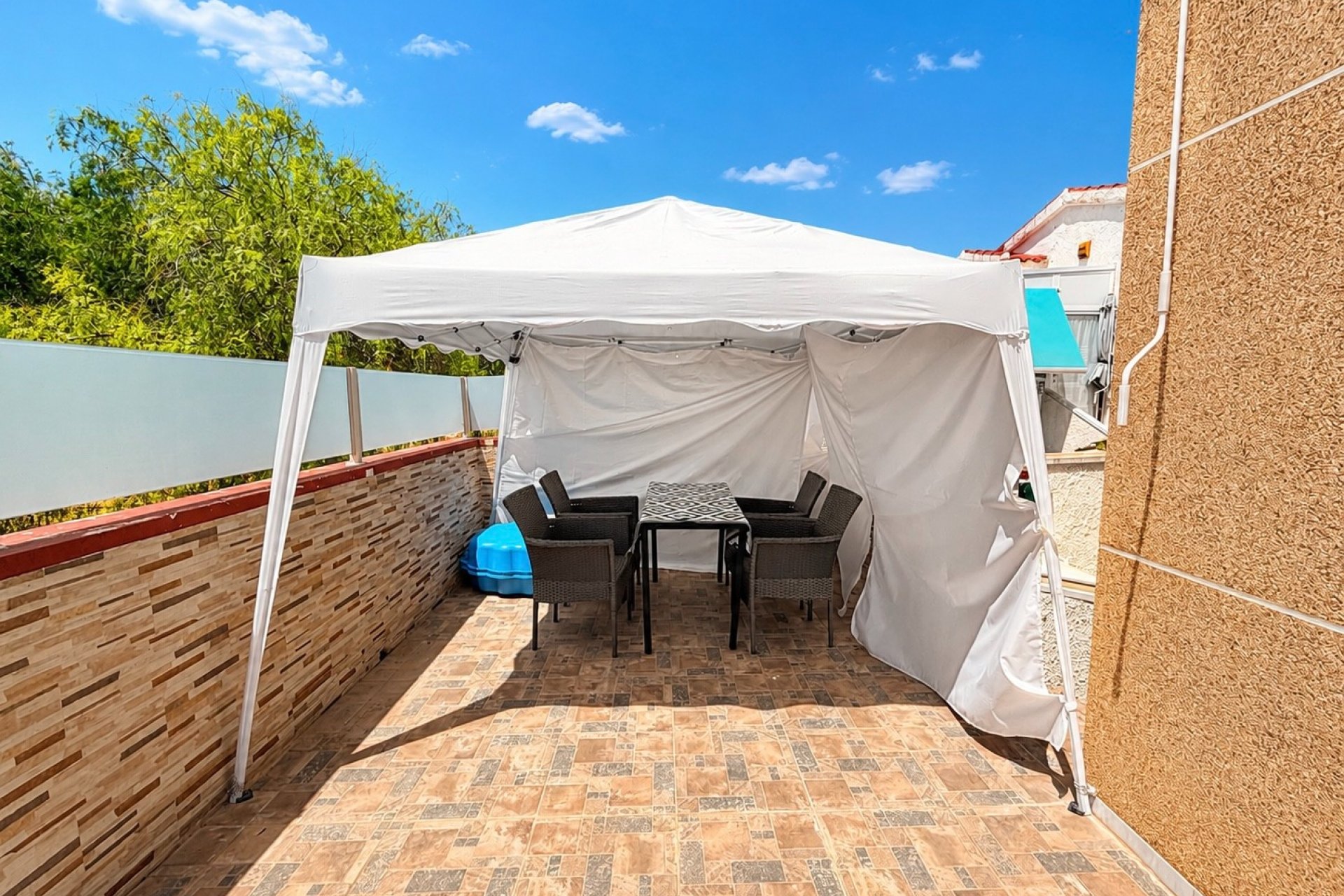 Resale - Detached Villa - La Marina