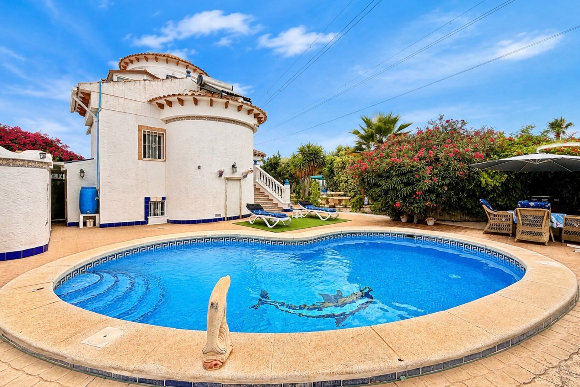 Resale - Detached Villa - La Marina