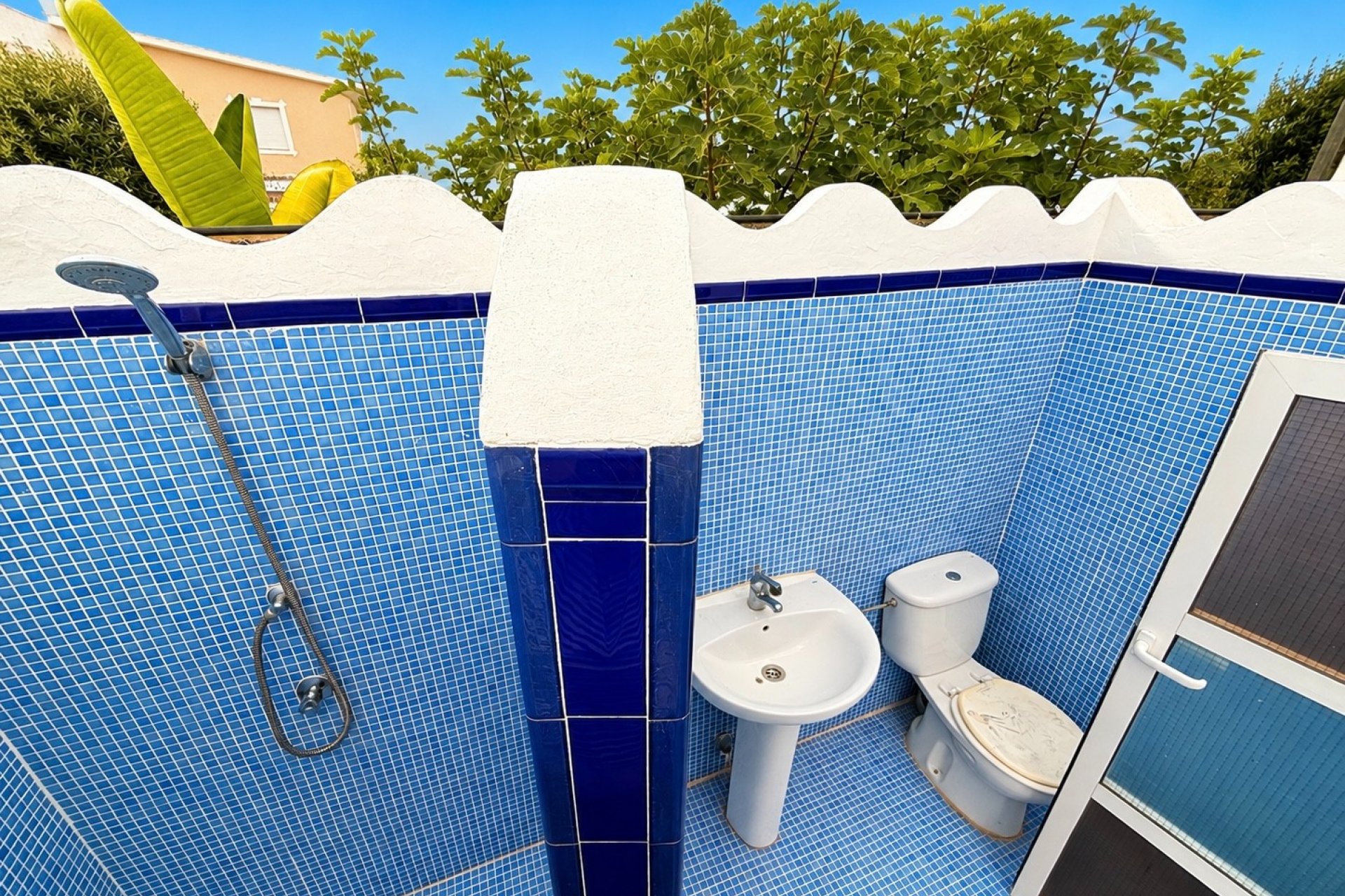 Resale - Detached Villa - La Marina