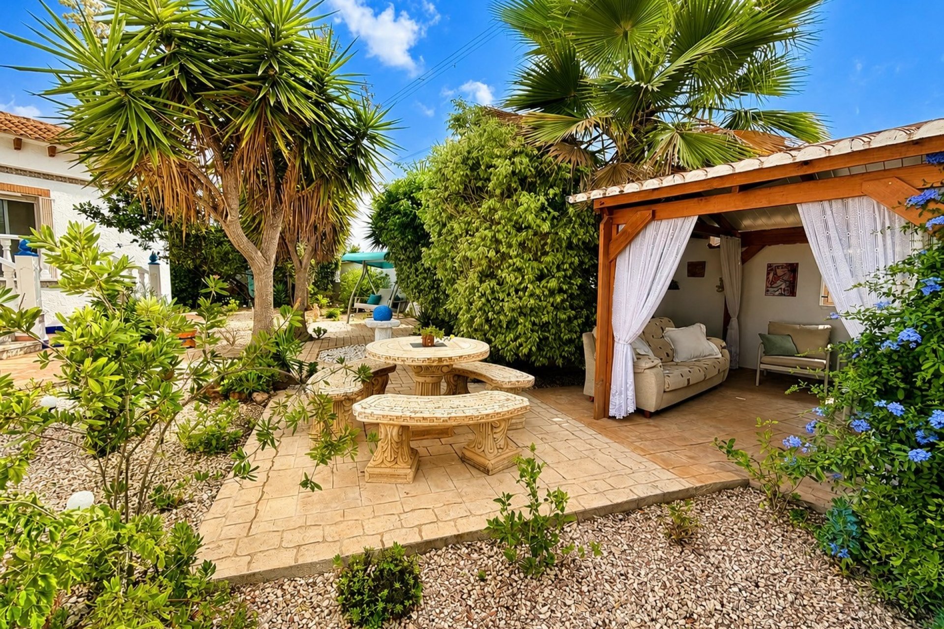 Resale - Detached Villa - La Marina