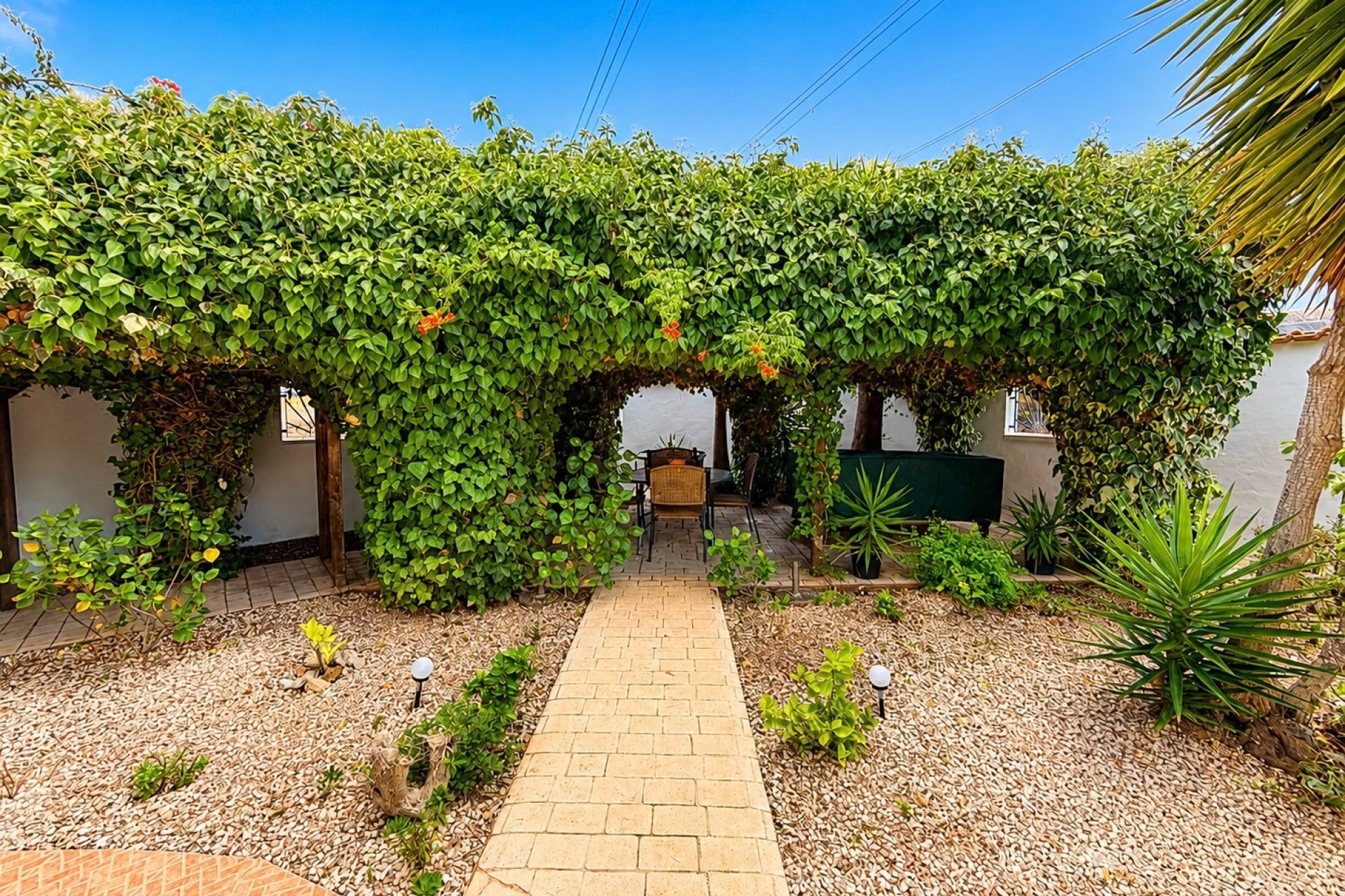 Resale - Detached Villa - La Marina
