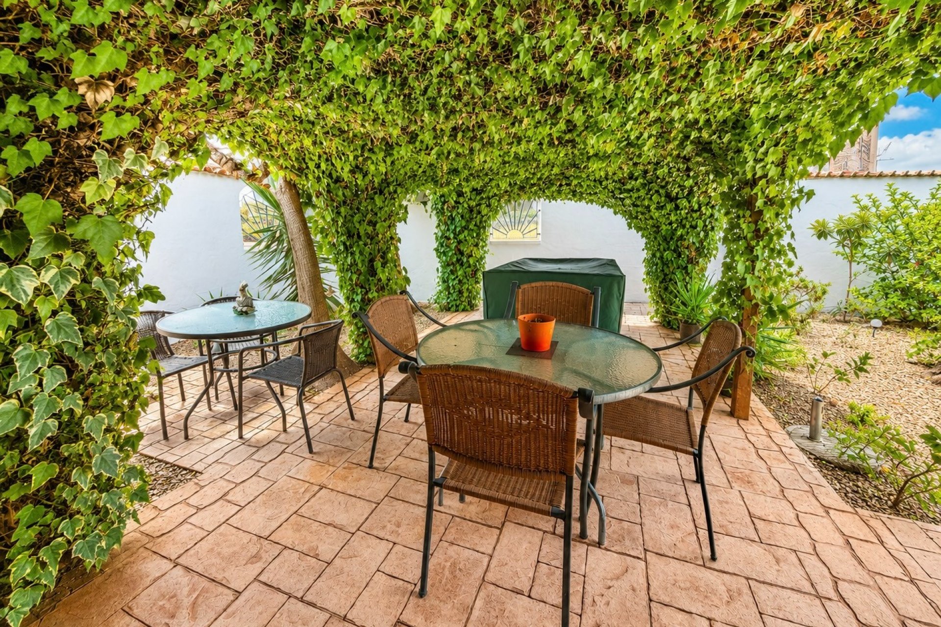 Resale - Detached Villa - La Marina
