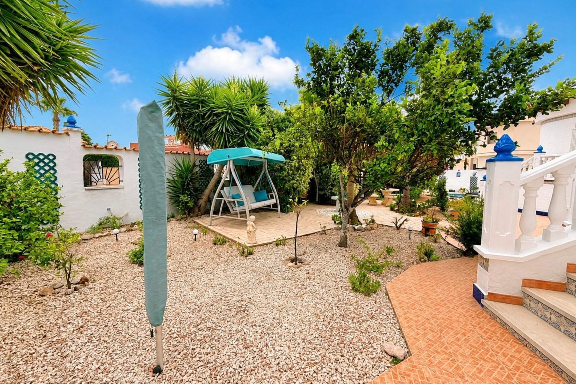 Resale - Detached Villa - La Marina