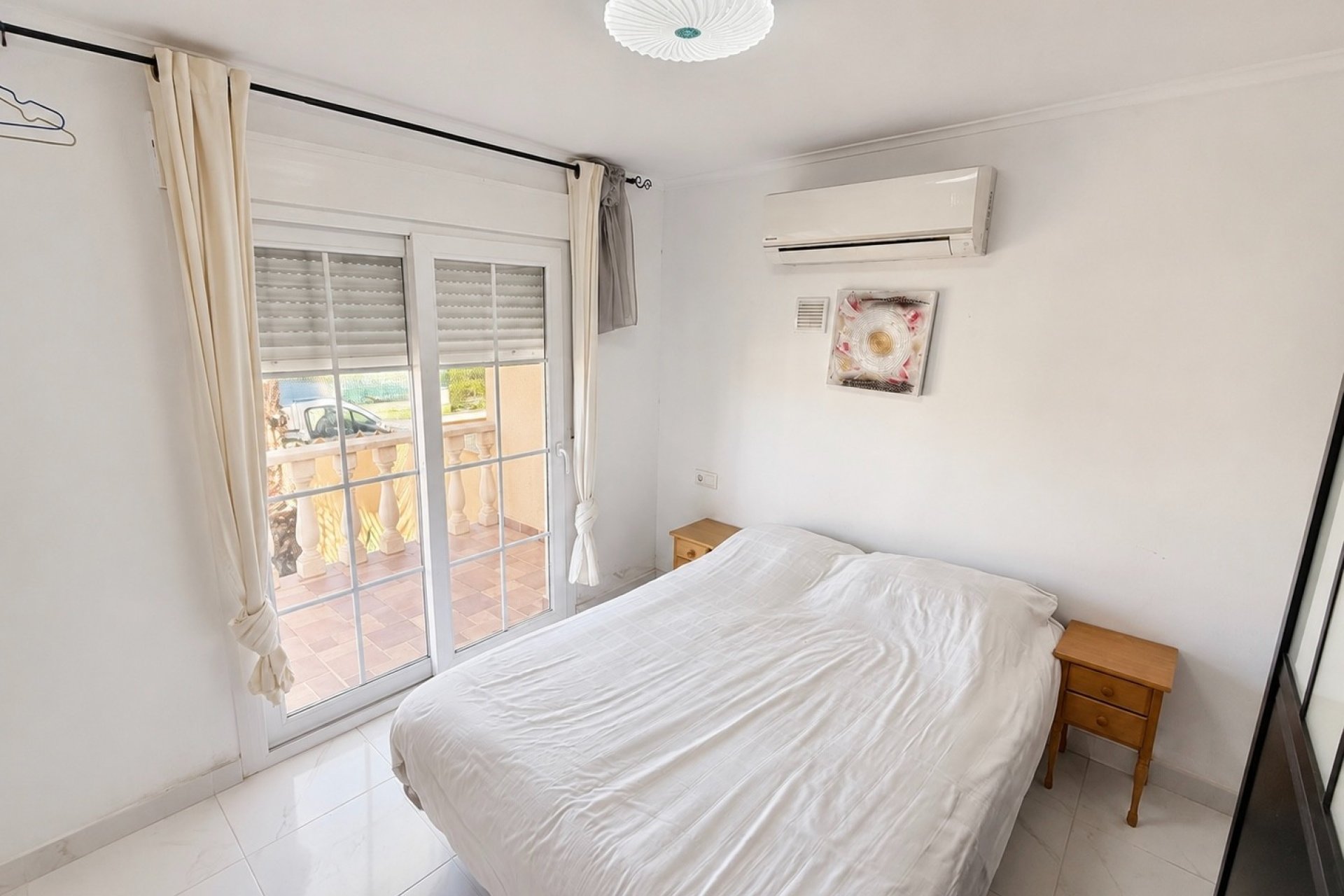 Resale - Detached Villa - La Marina