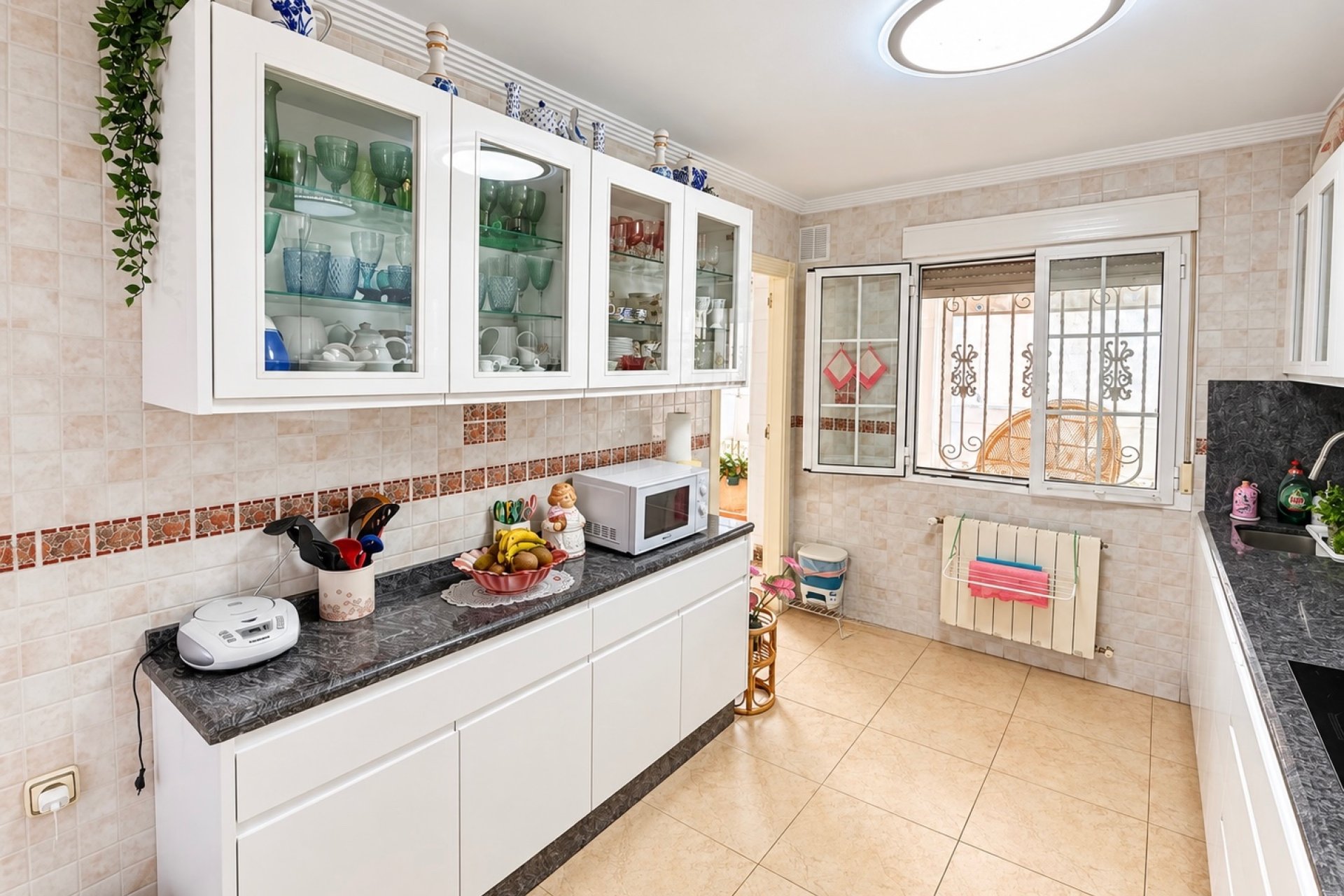 Resale - Detached Villa - La Marina