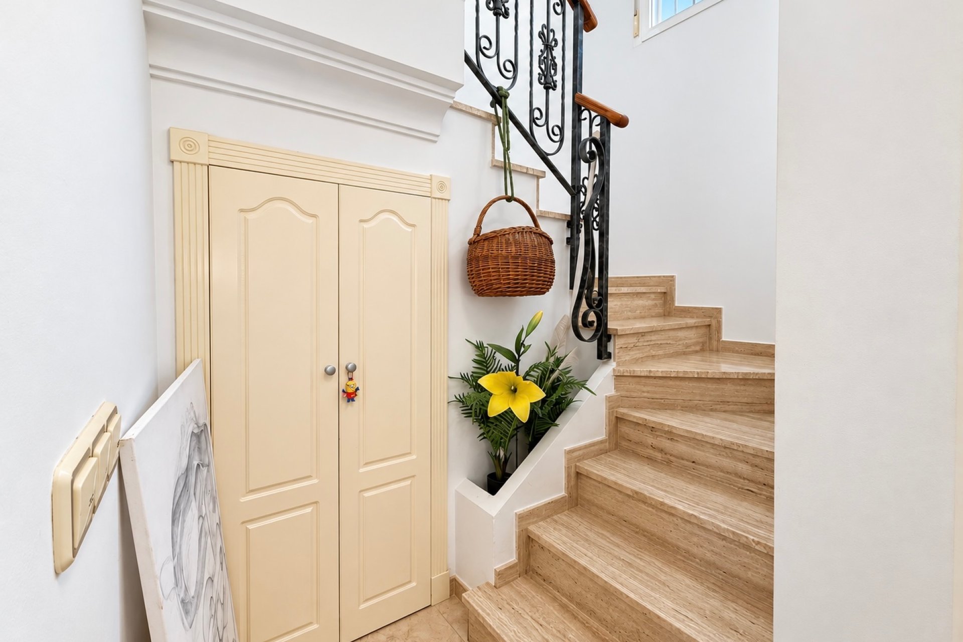 Resale - Detached Villa - La Marina