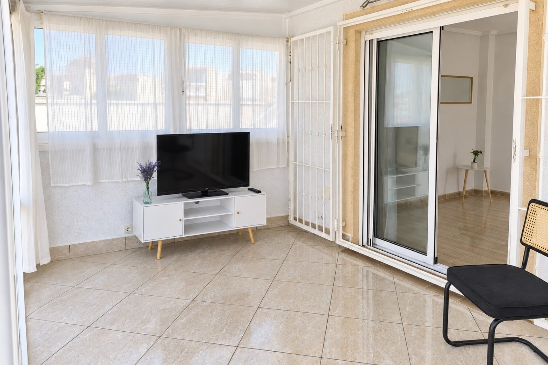 Resale - Detached Villa - La Marina