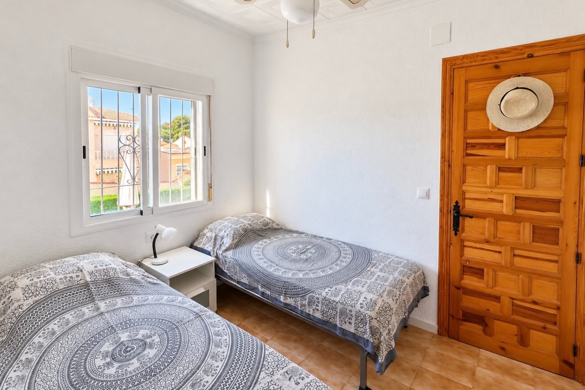 Resale - Detached Villa - La Marina
