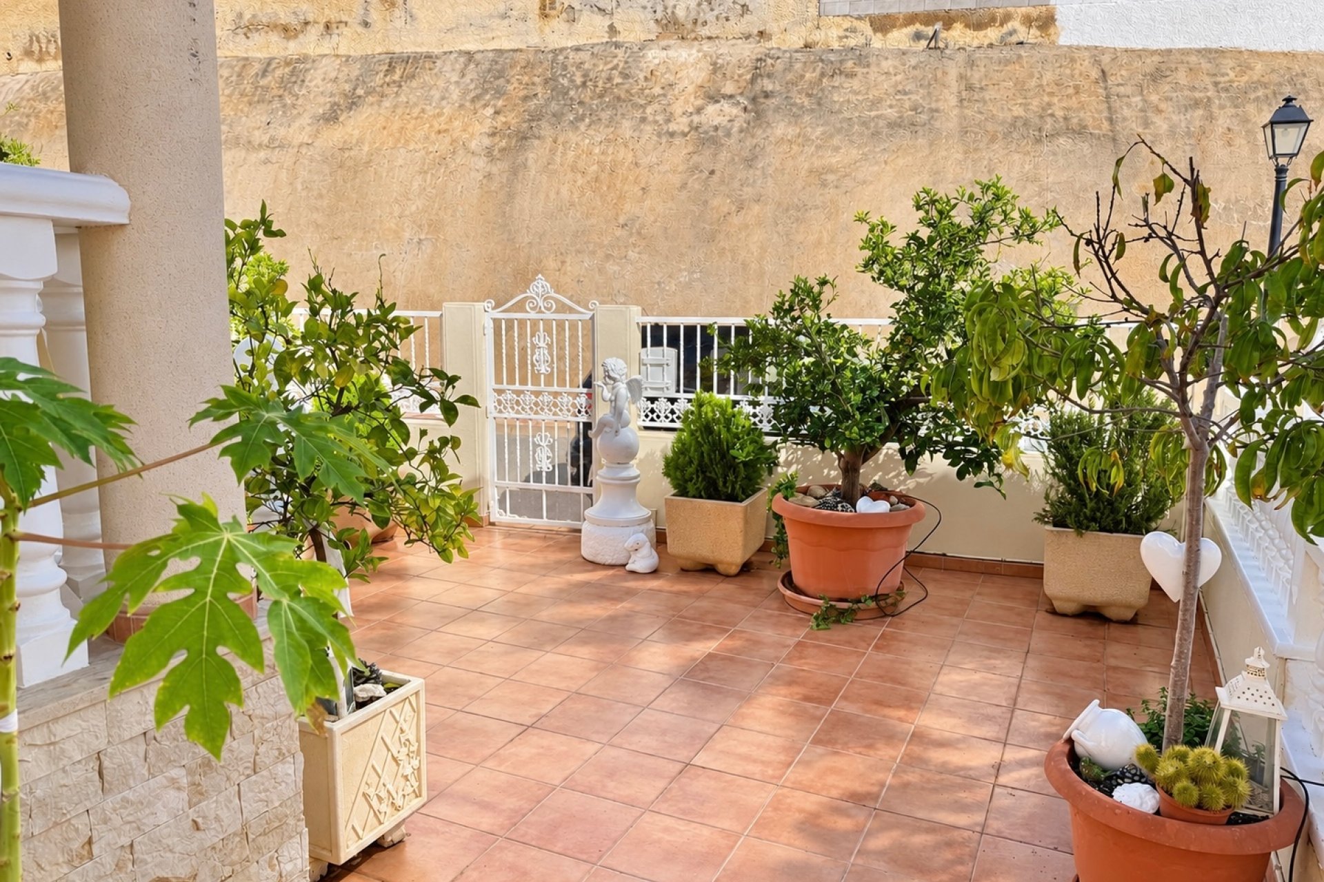 Resale - Detached Villa - La Marina