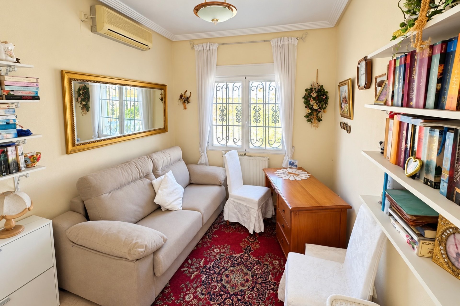 Resale - Detached Villa - La Marina