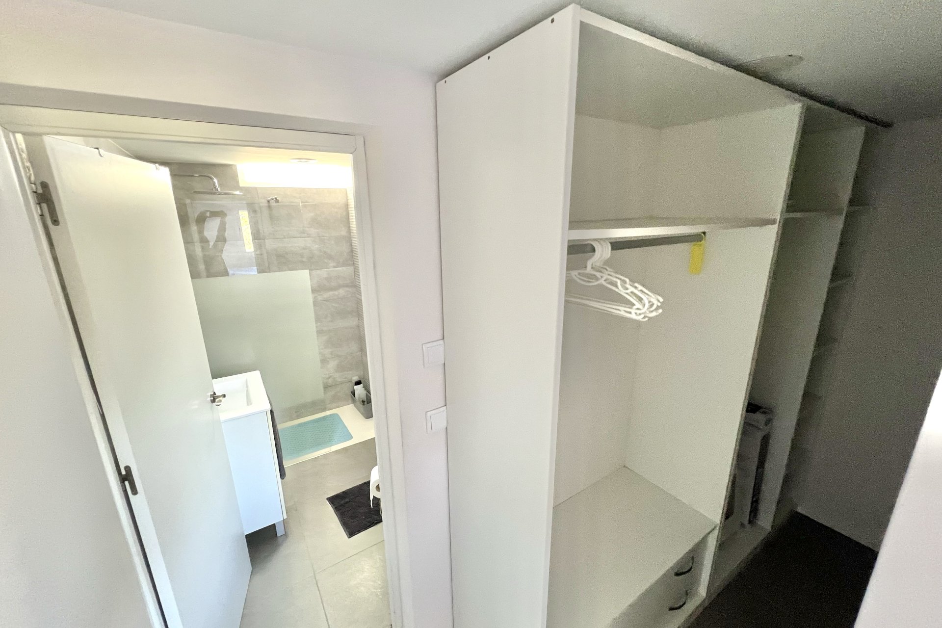 Resale - Detached Villa - La Marina
