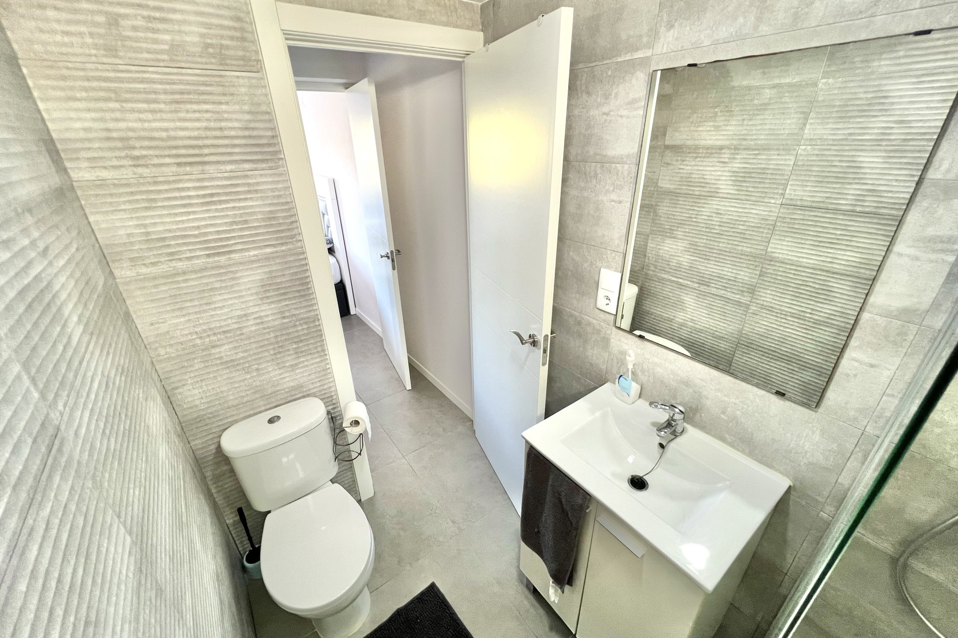 Resale - Detached Villa - La Marina