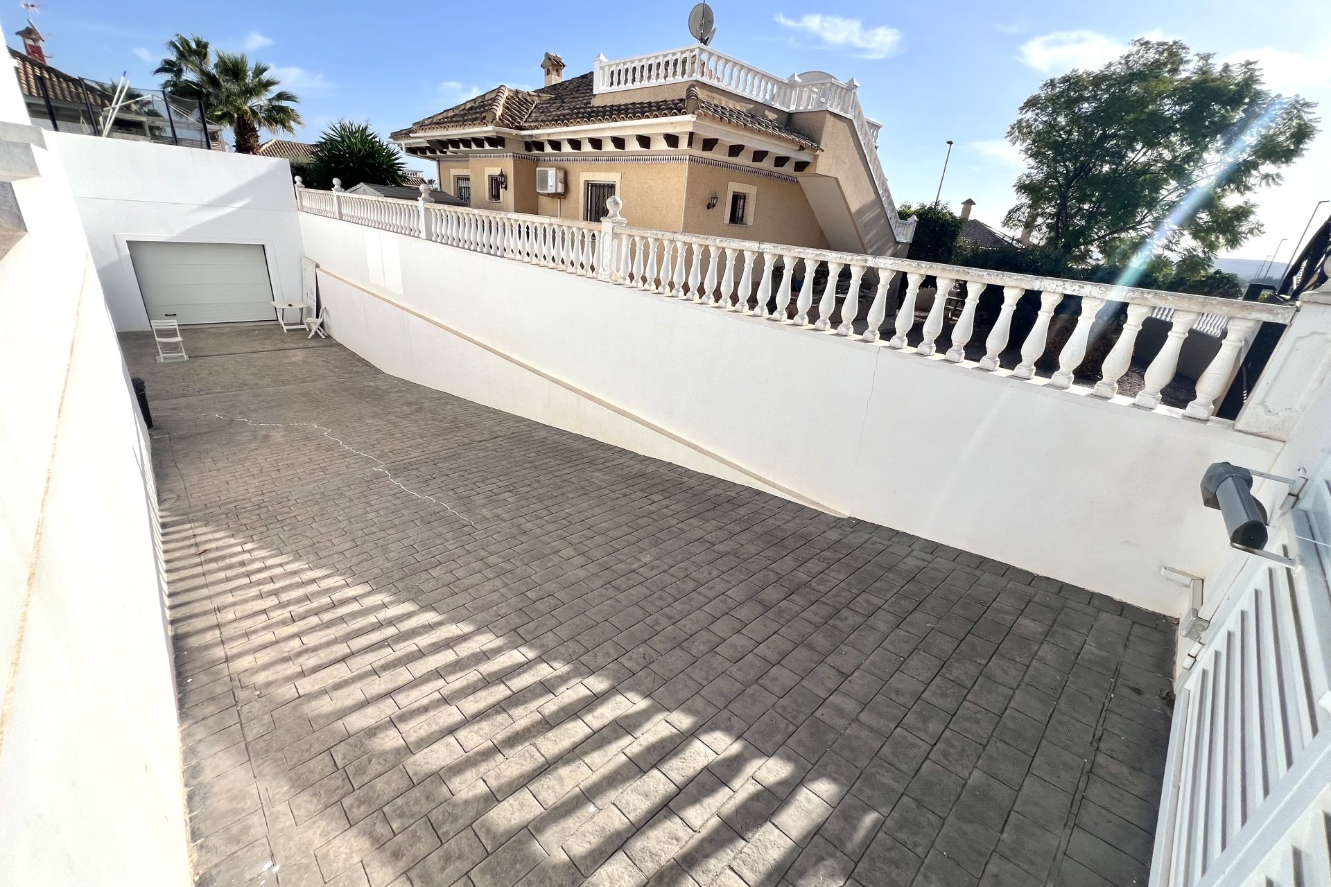 Resale - Detached Villa - La Marina