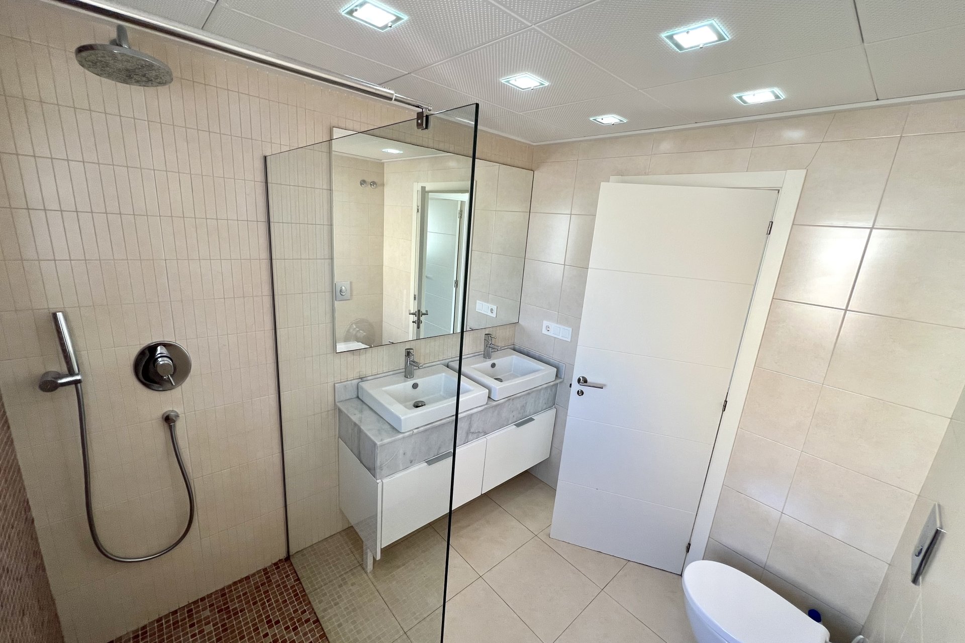 Resale - Detached Villa - La Marina