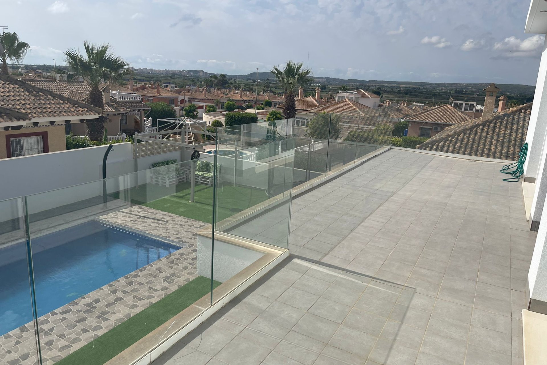 Resale - Detached Villa - La Marina