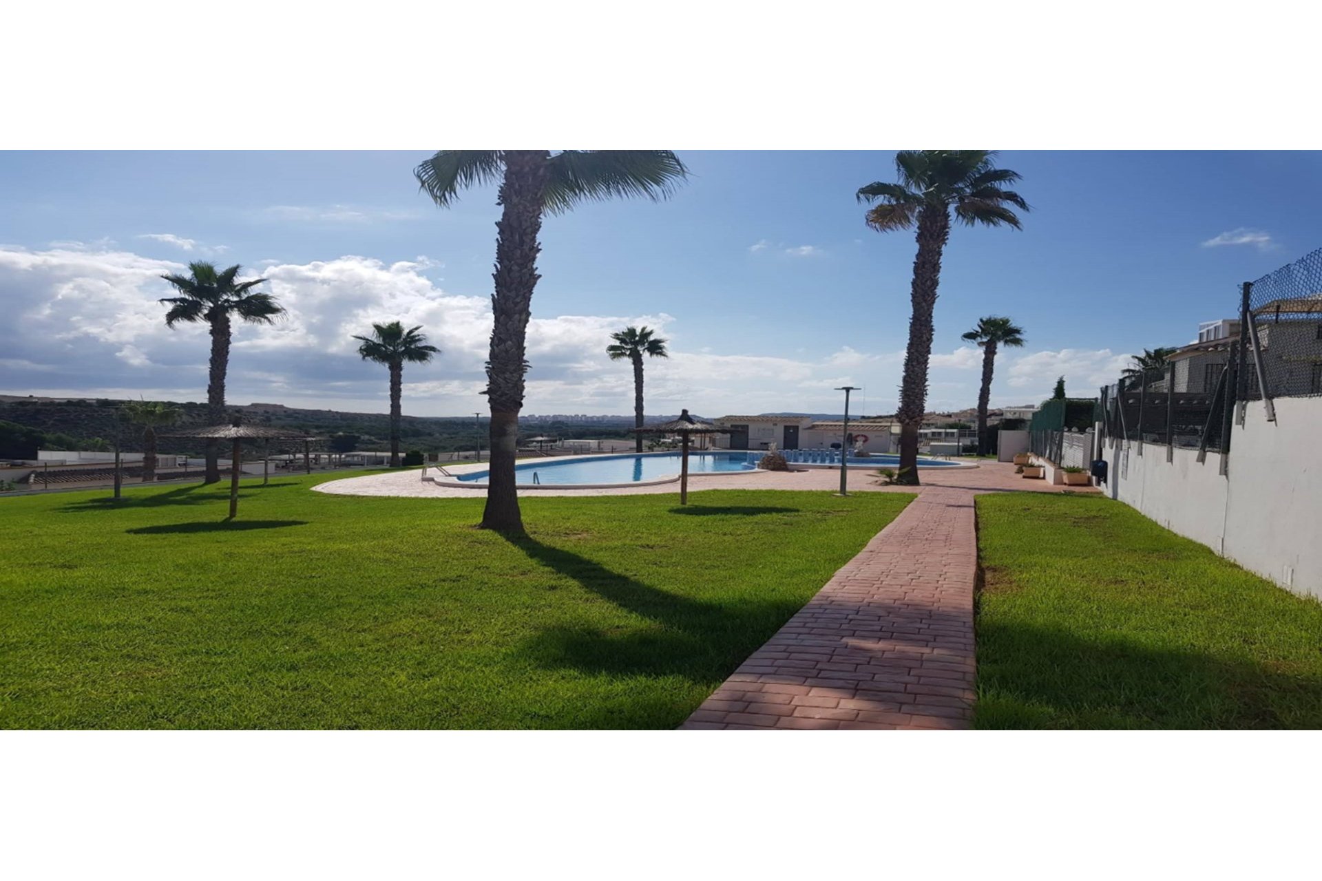 Resale - Quad - La Marina