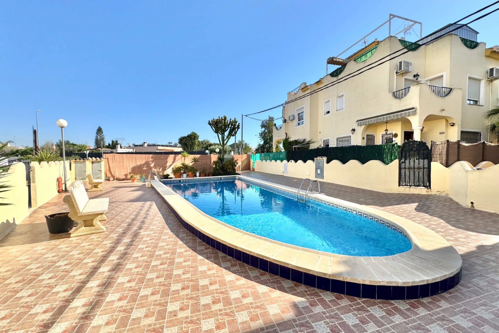 Resale - Quad - La Marina