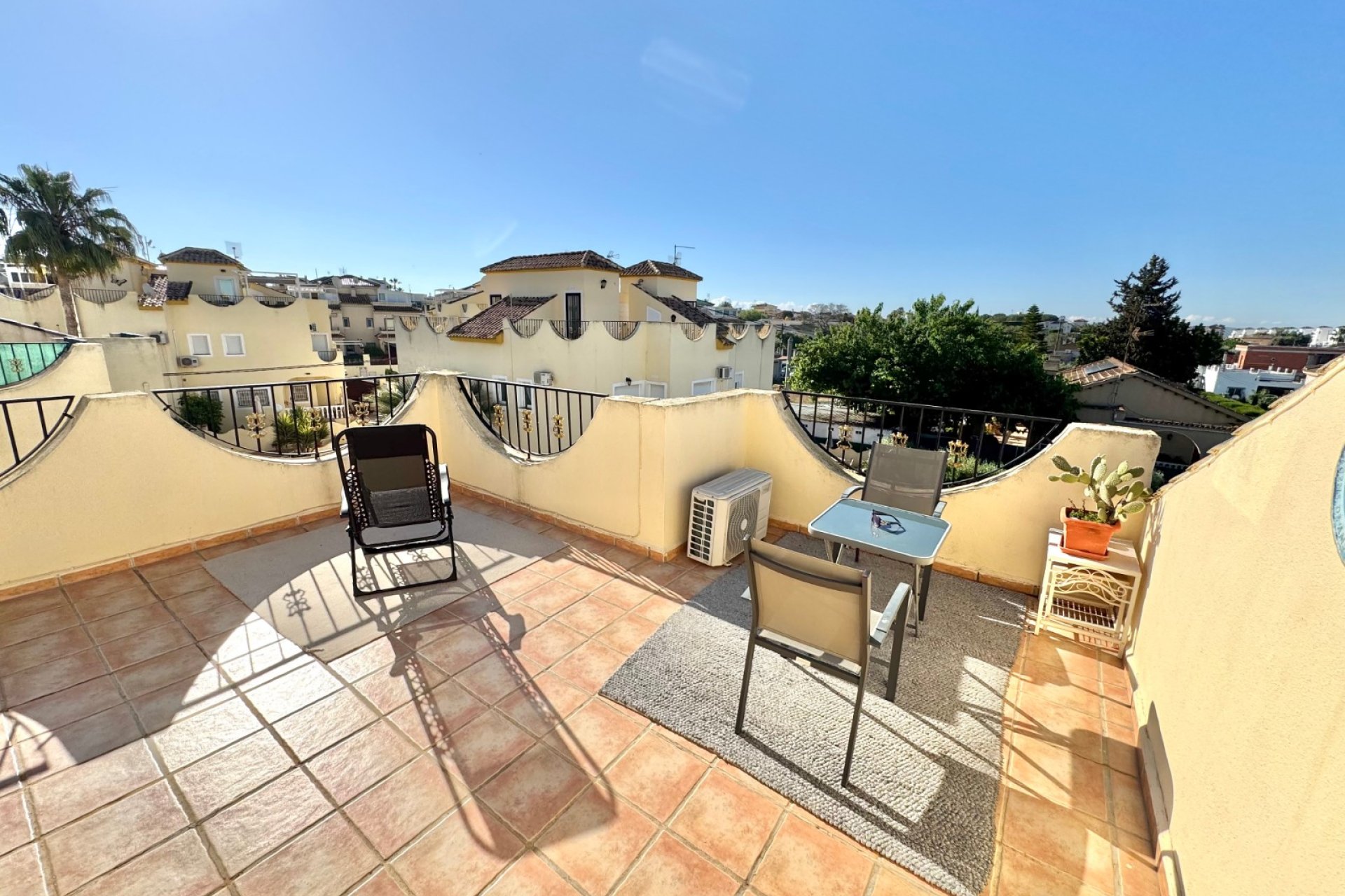 Resale - Quad - La Marina