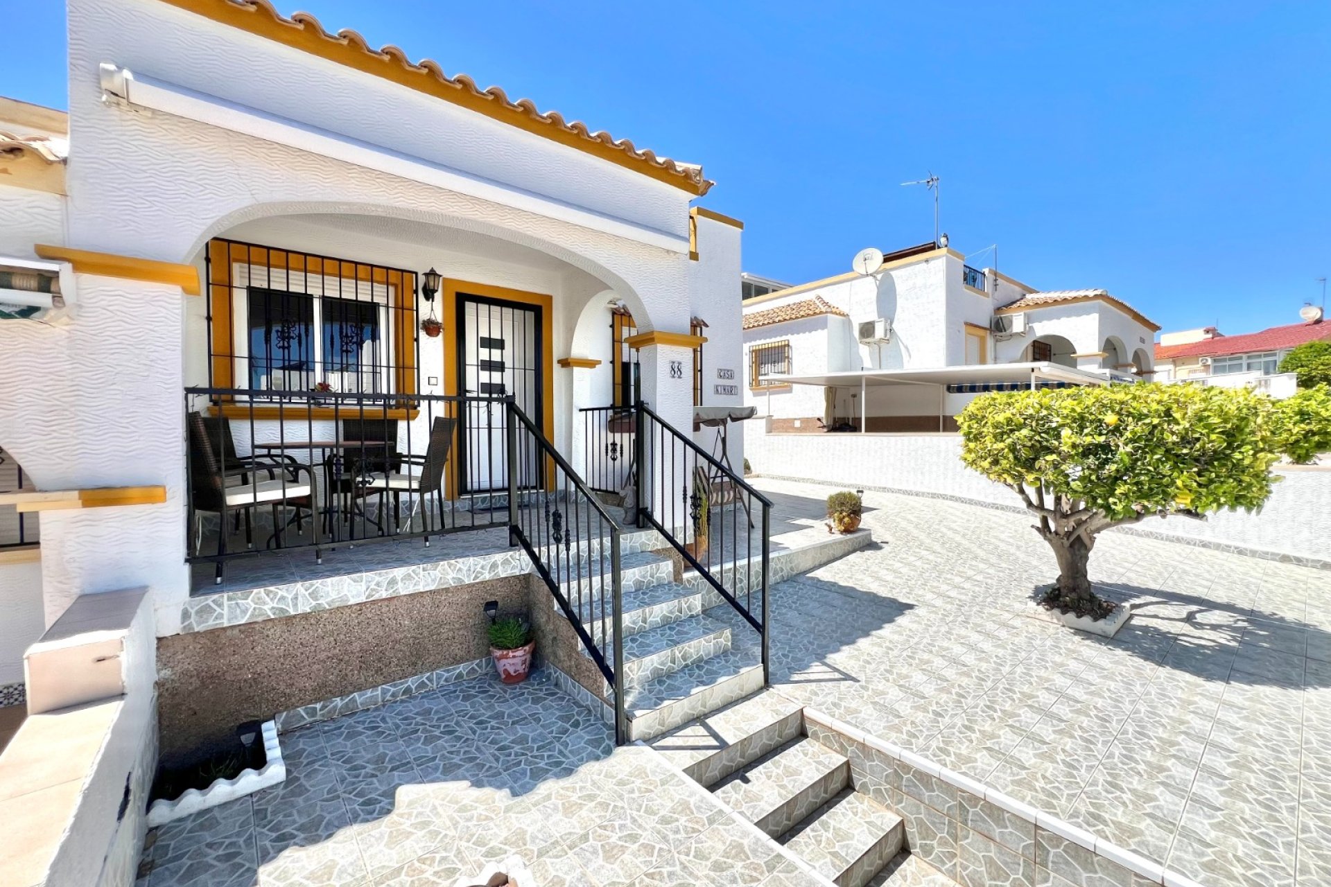 Resale - Quad - La Marina