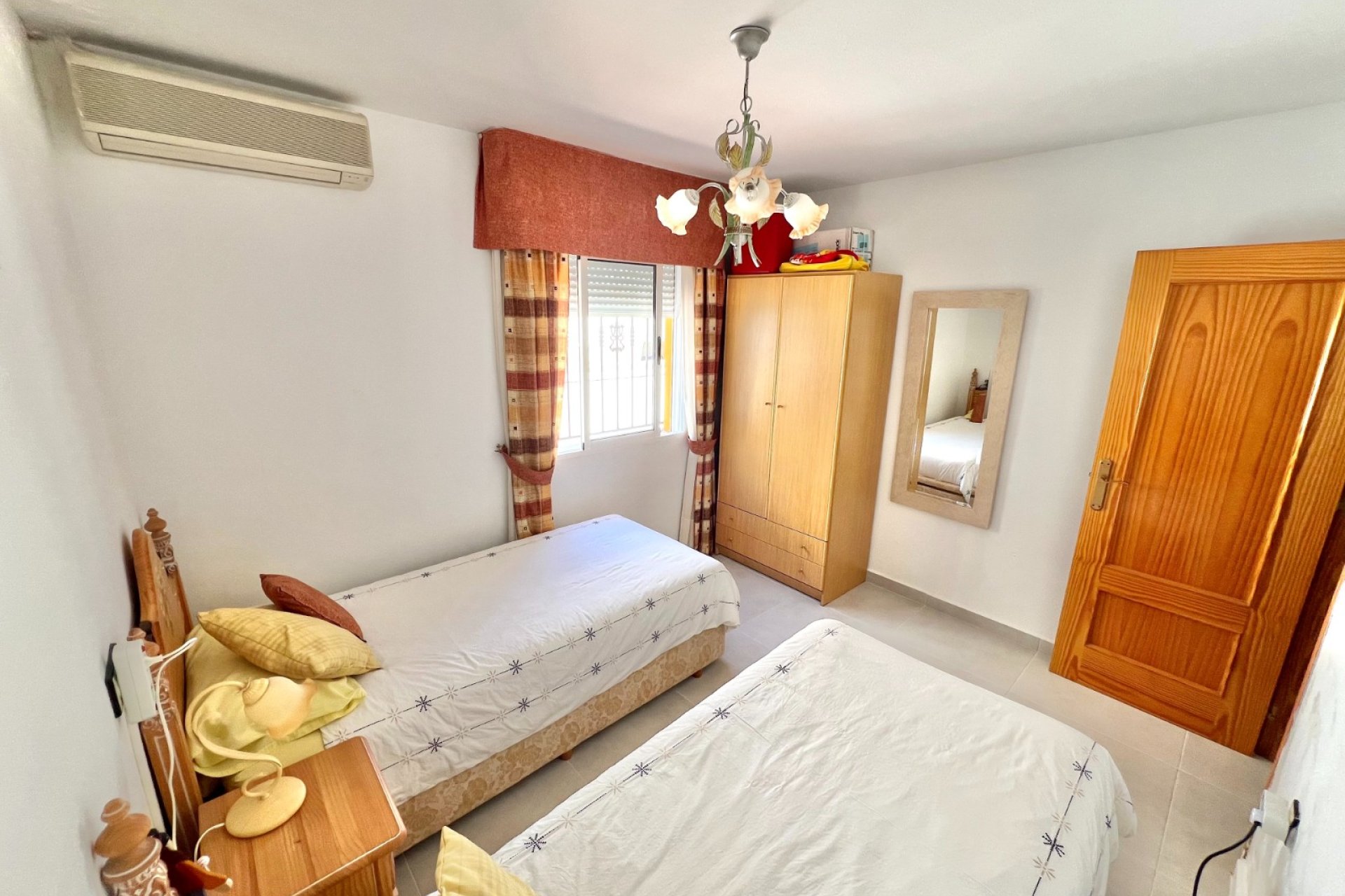Resale - Quad - La Marina