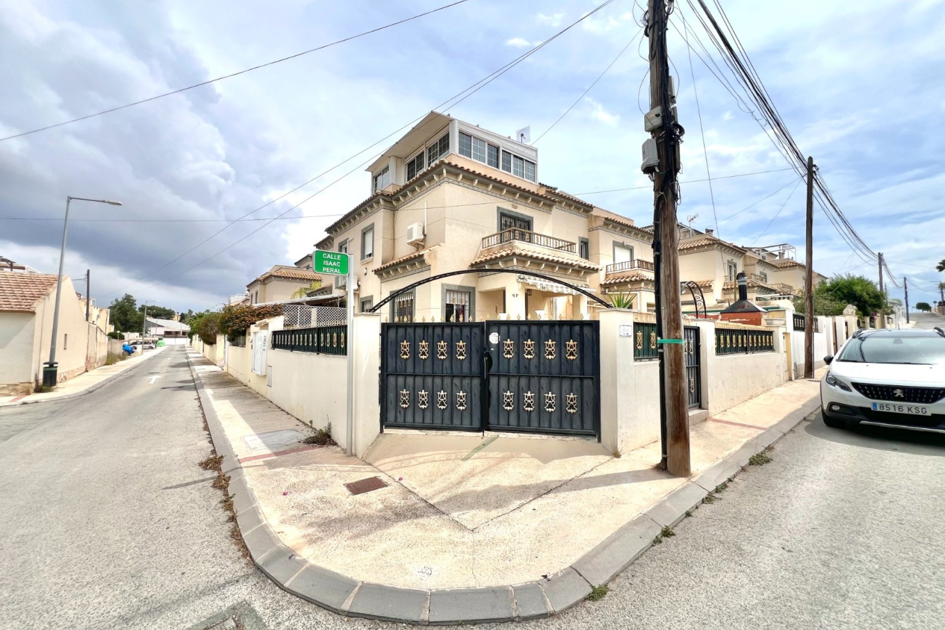 Resale - Quad - La Marina