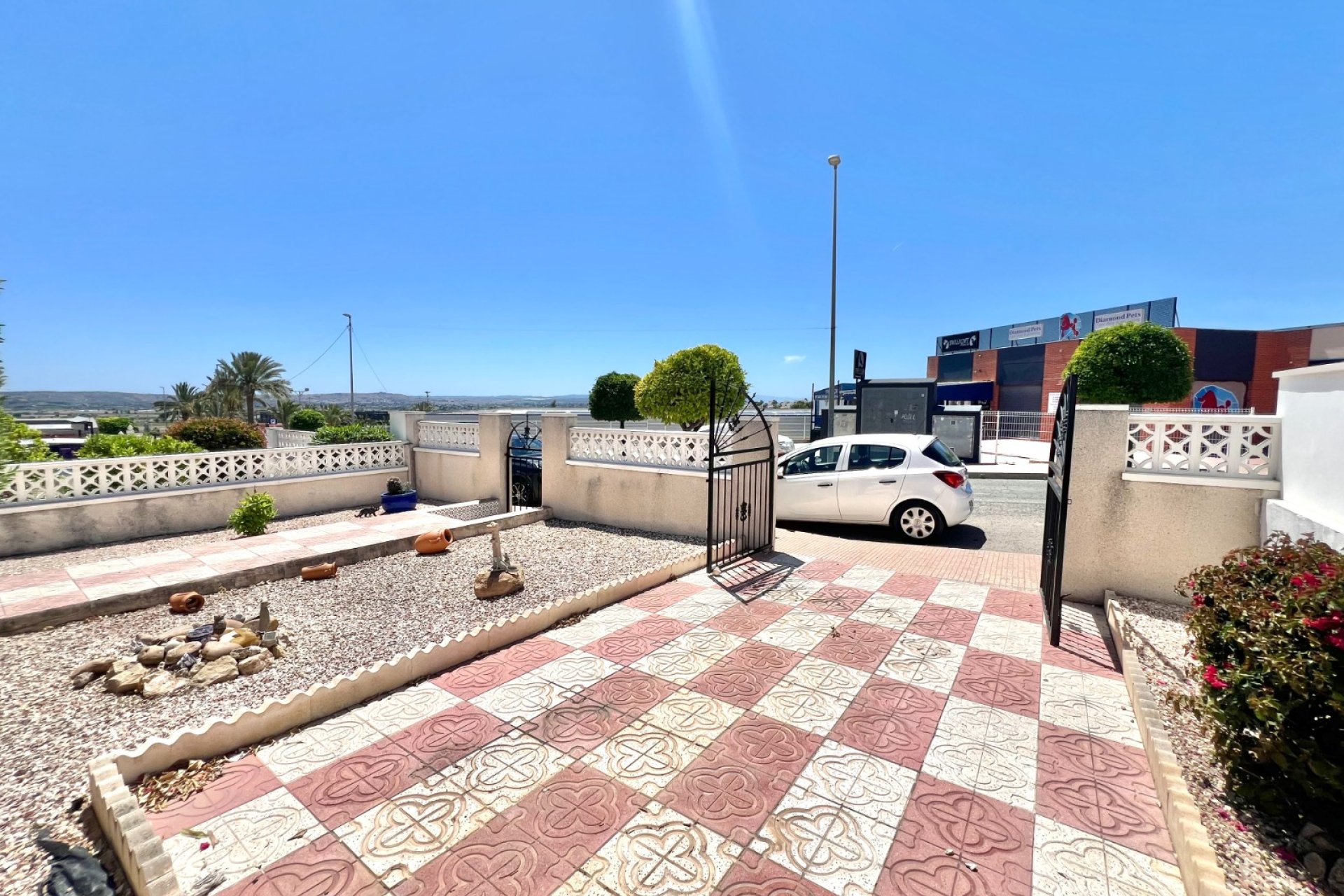 Resale - Quad - La Marina