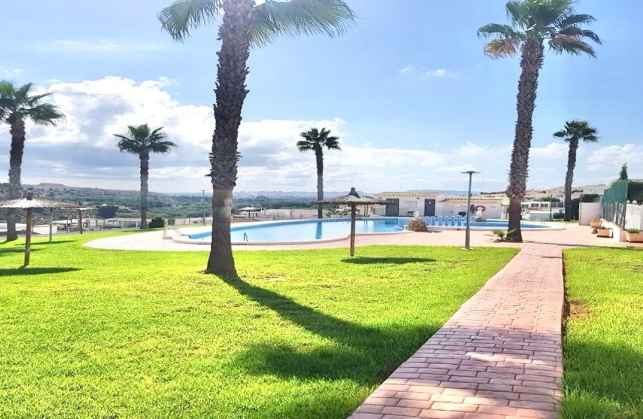 Resale - Quad - La Marina