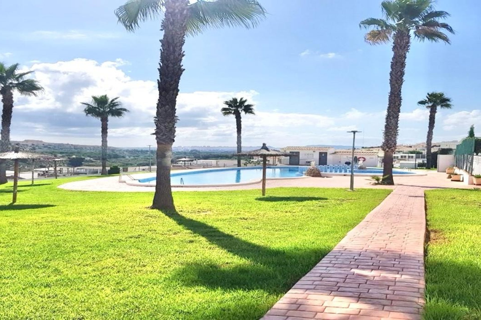 Resale - Quad - La Marina