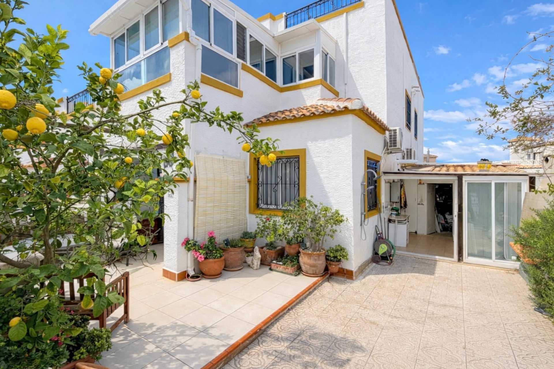 Resale - Quad - La Marina