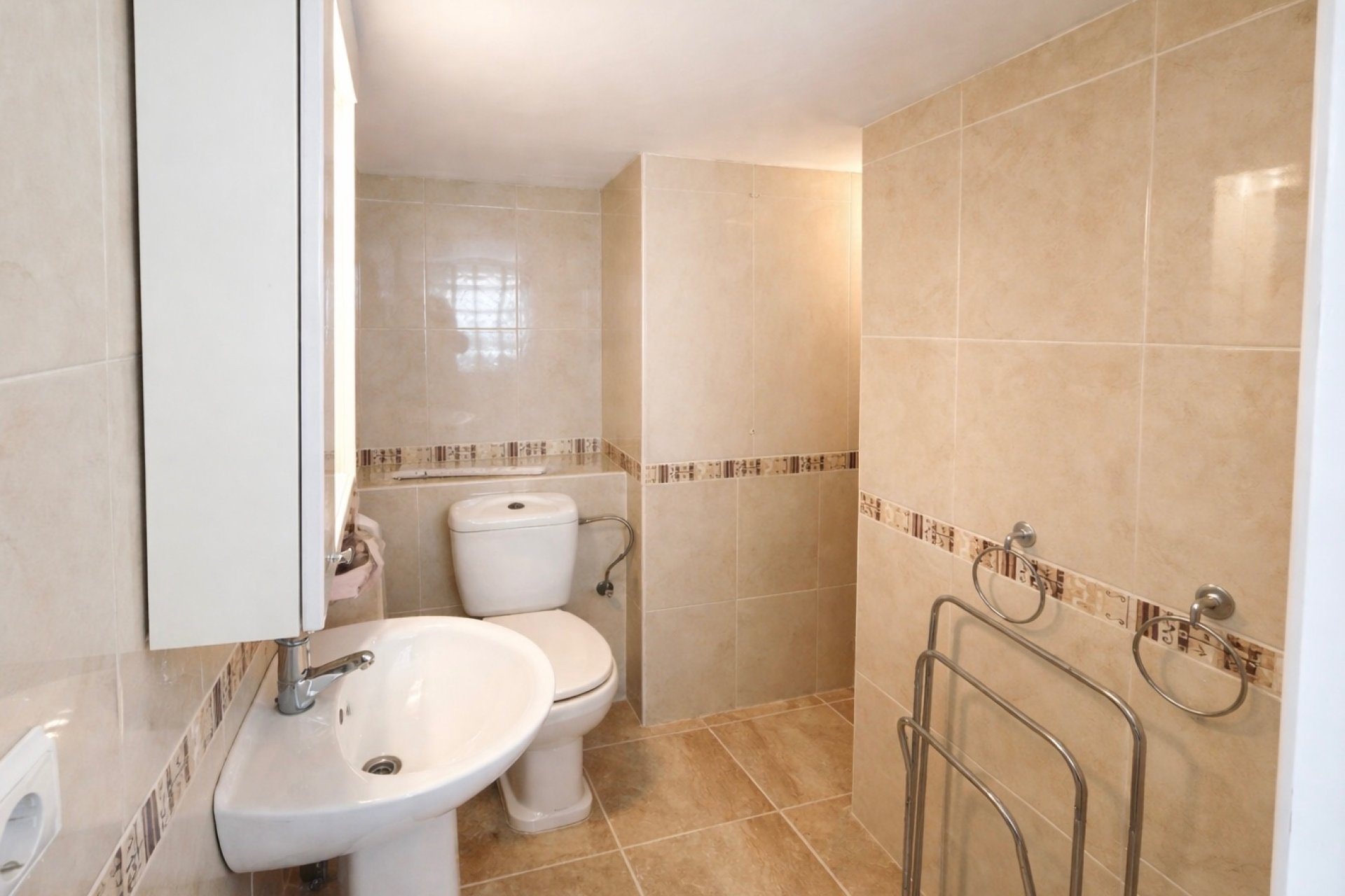 Resale - Quad - La Marina
