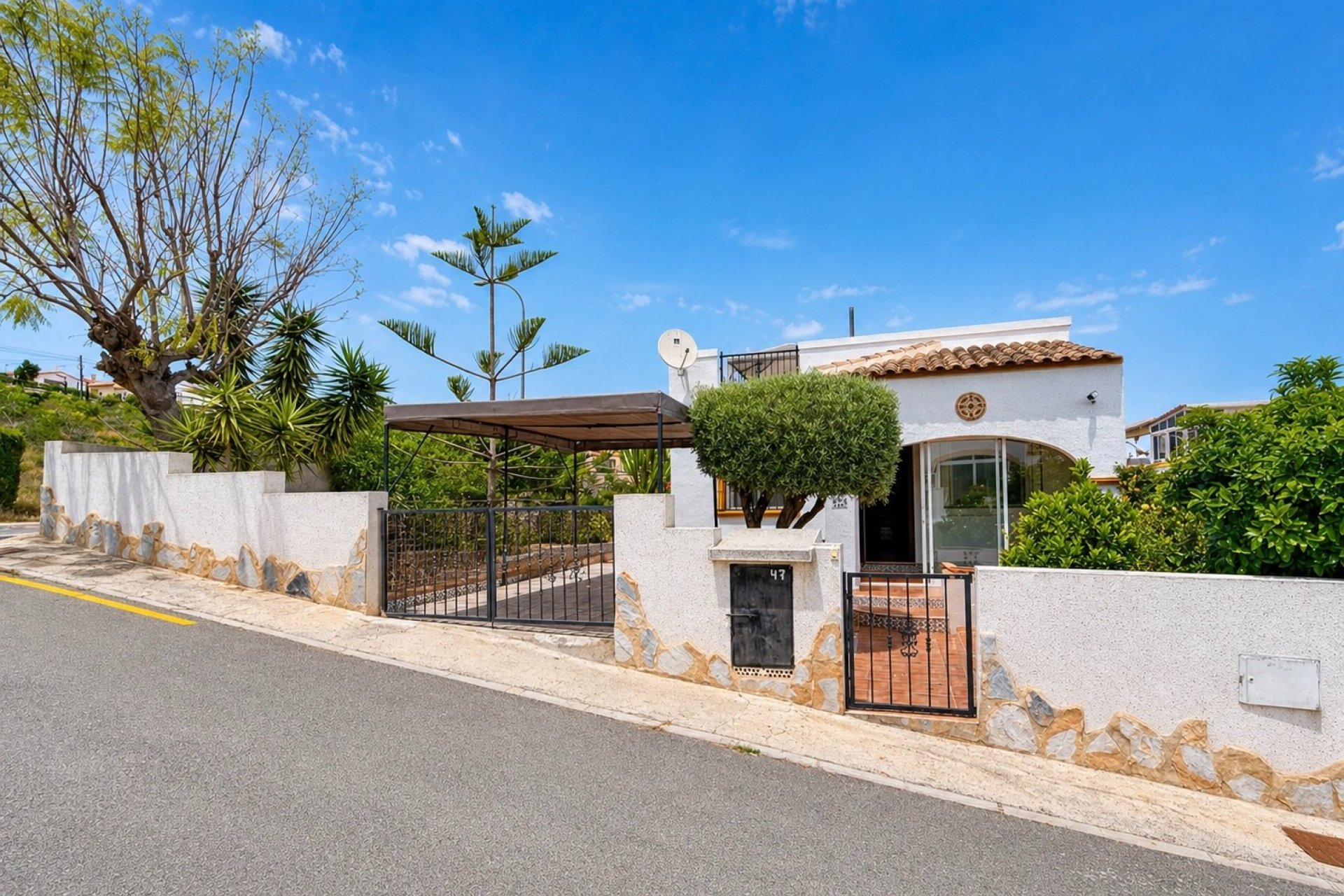 Resale - Quad - La Marina