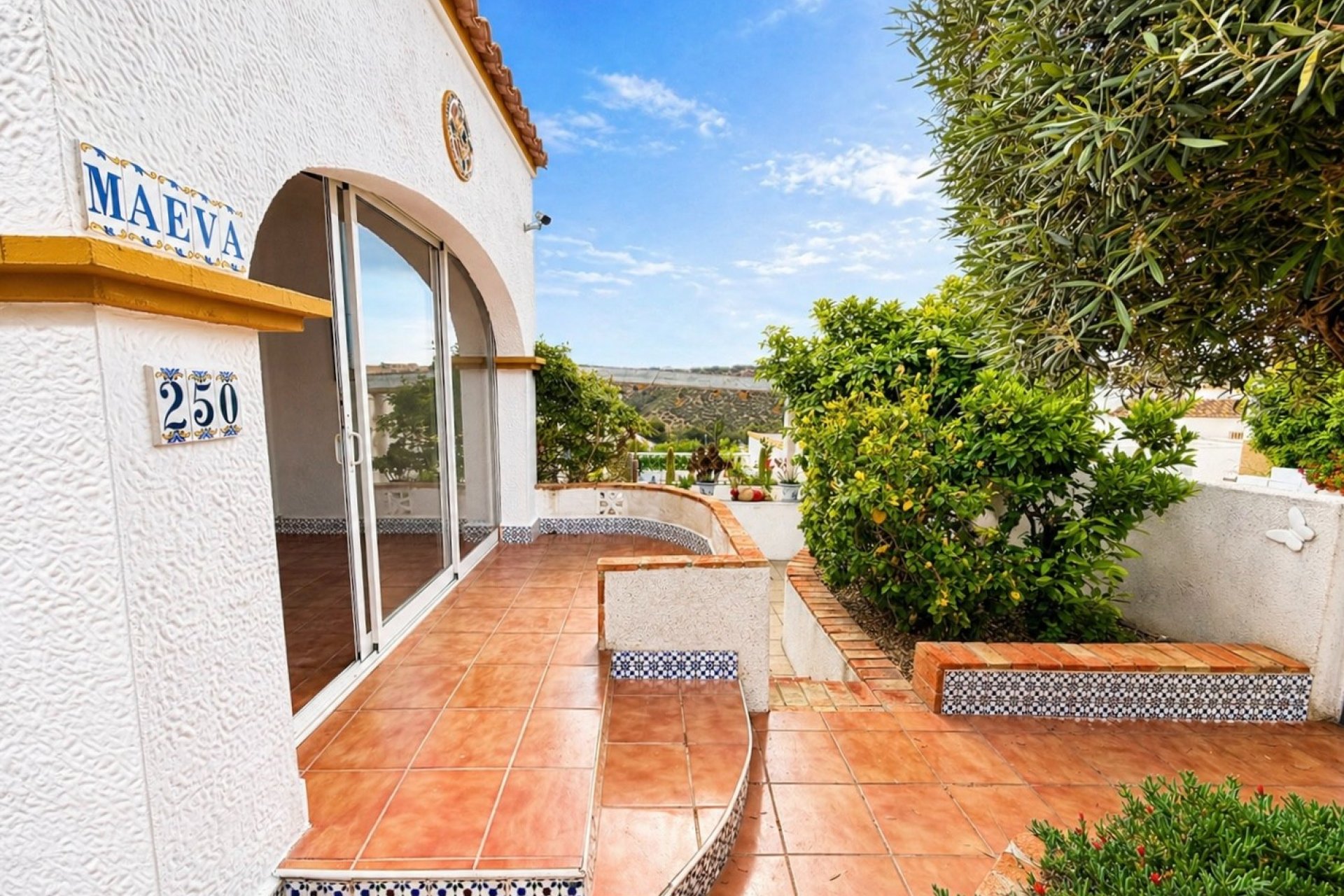 Resale - Quad - La Marina