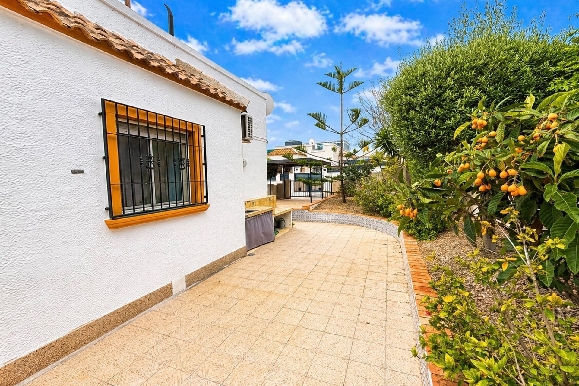 Resale - Quad - La Marina