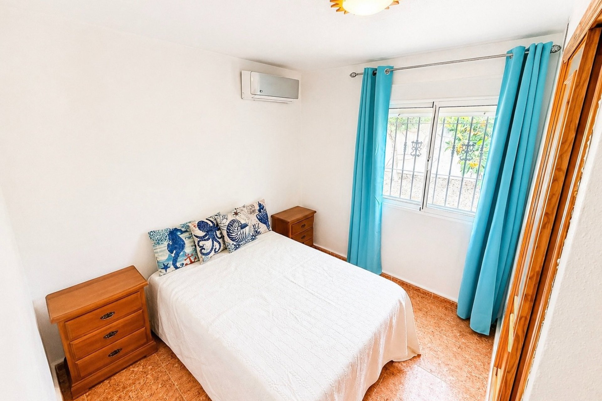 Resale - Quad - La Marina