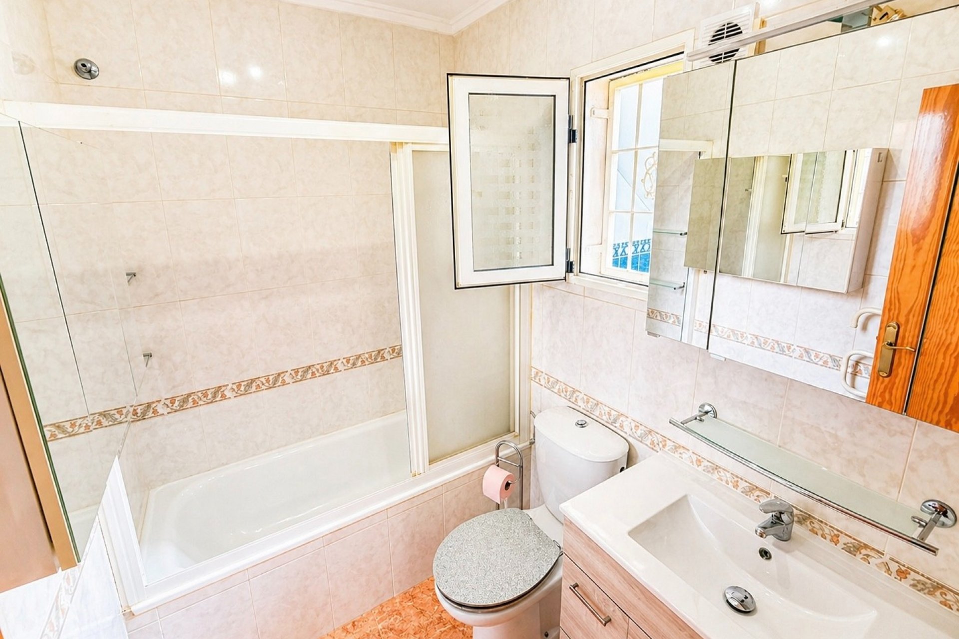 Resale - Quad - La Marina