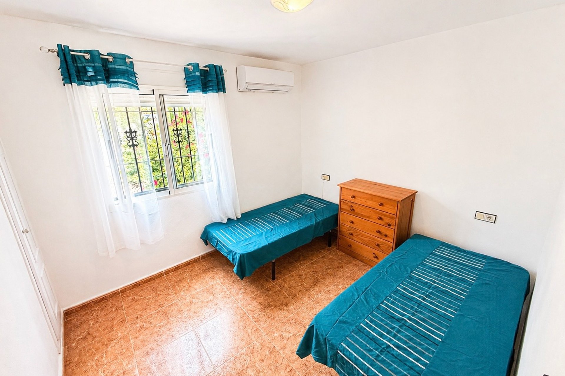 Resale - Quad - La Marina