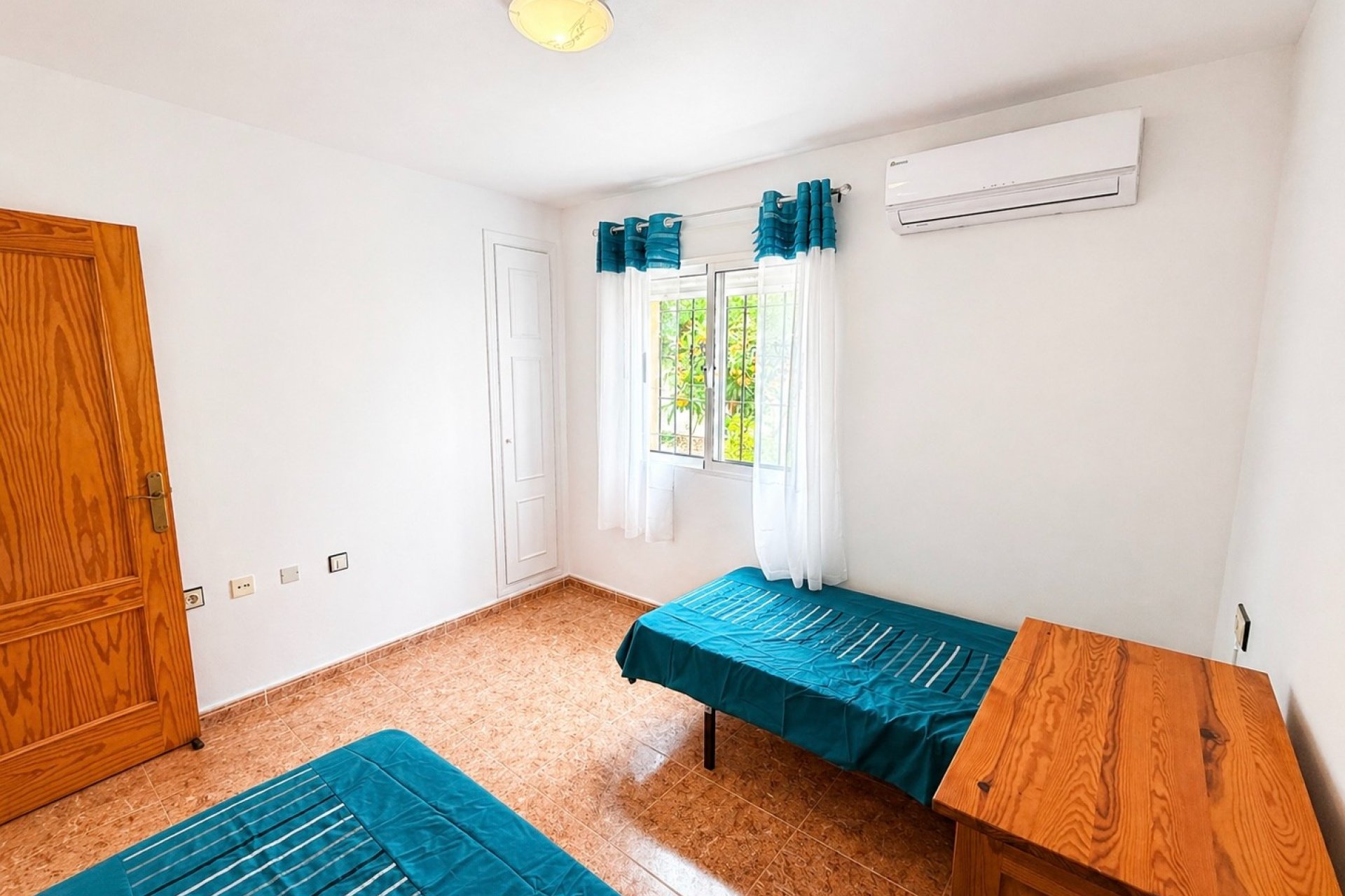 Resale - Quad - La Marina