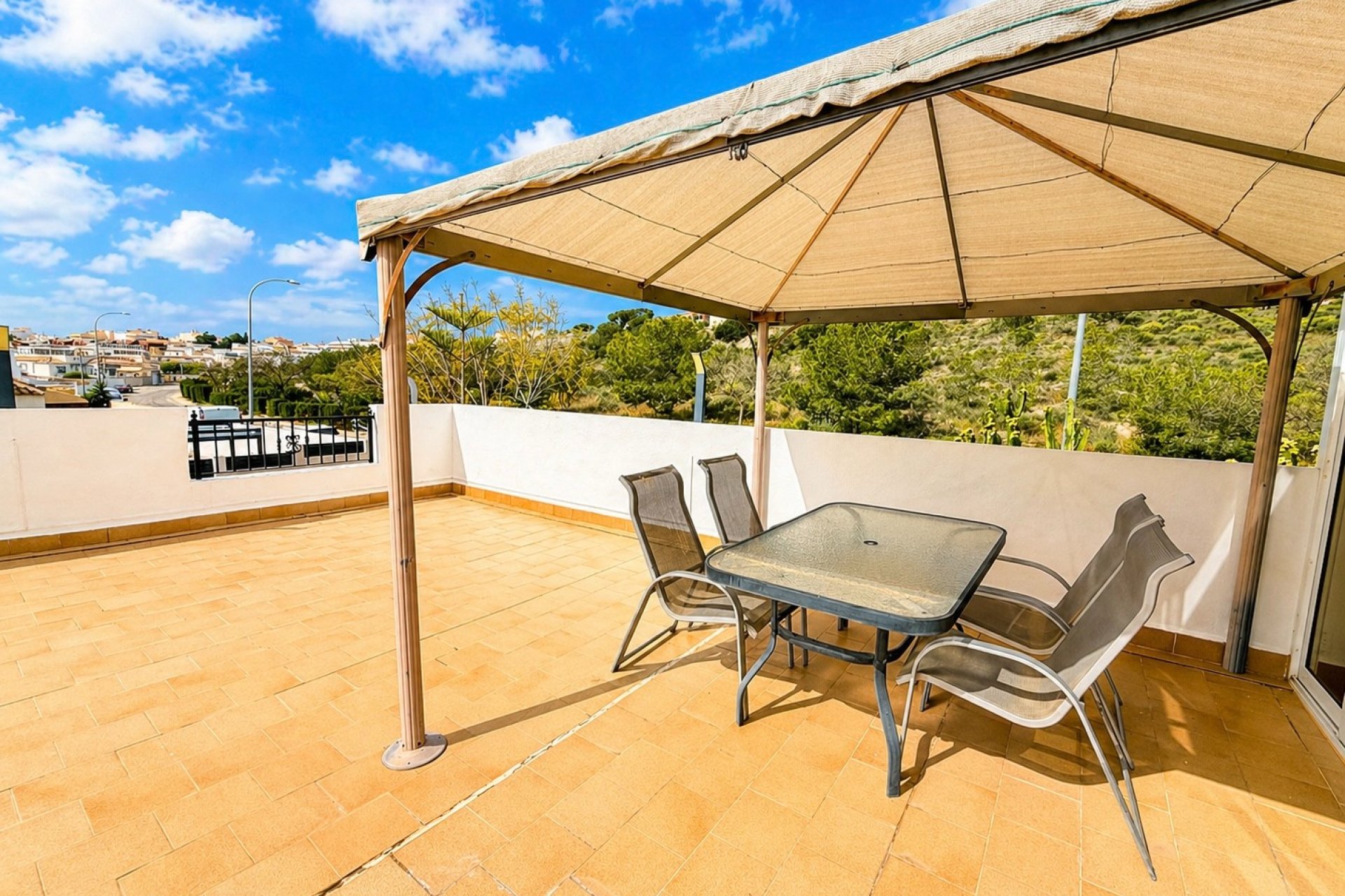 Resale - Quad - La Marina