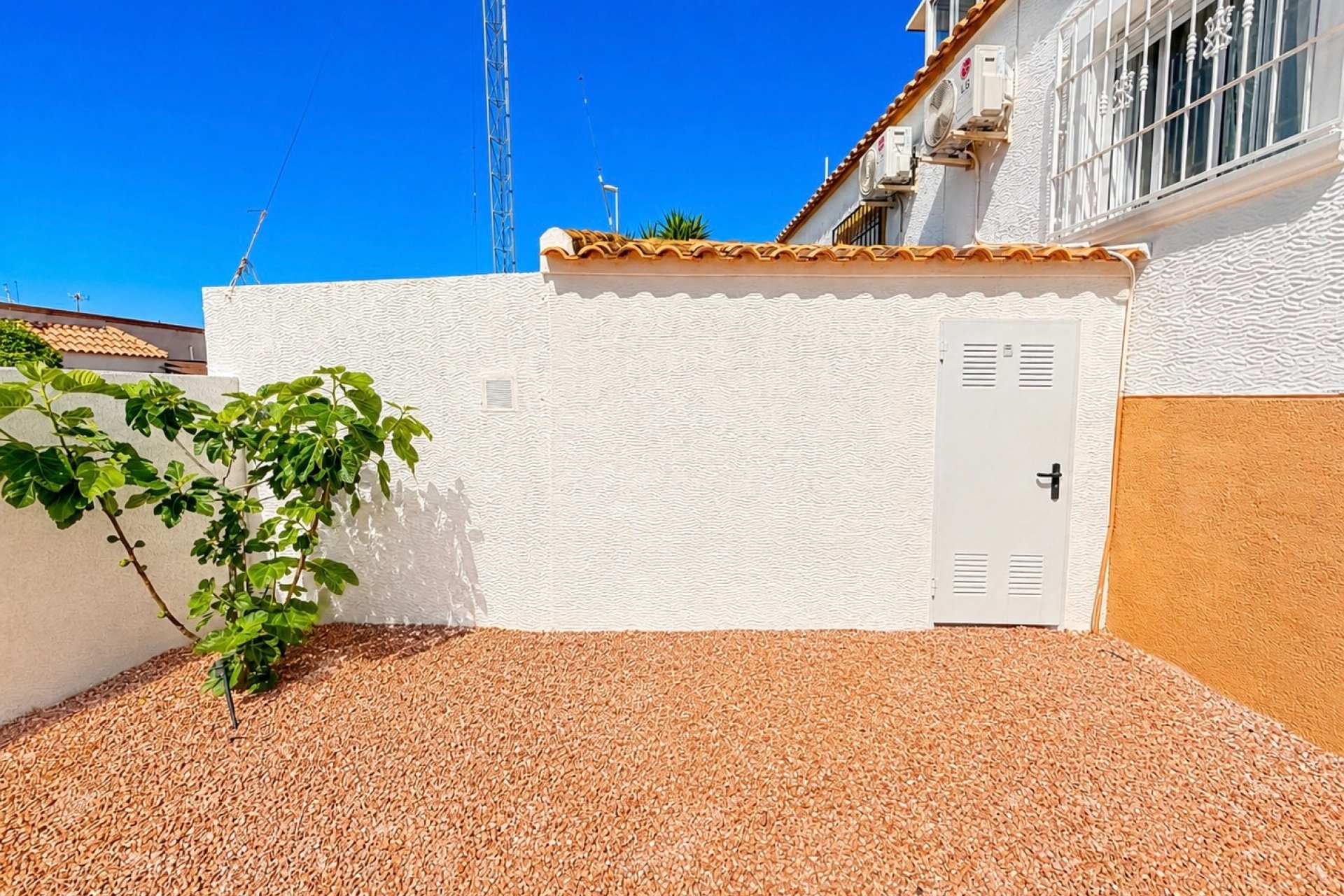 Resale - Quad - La Marina