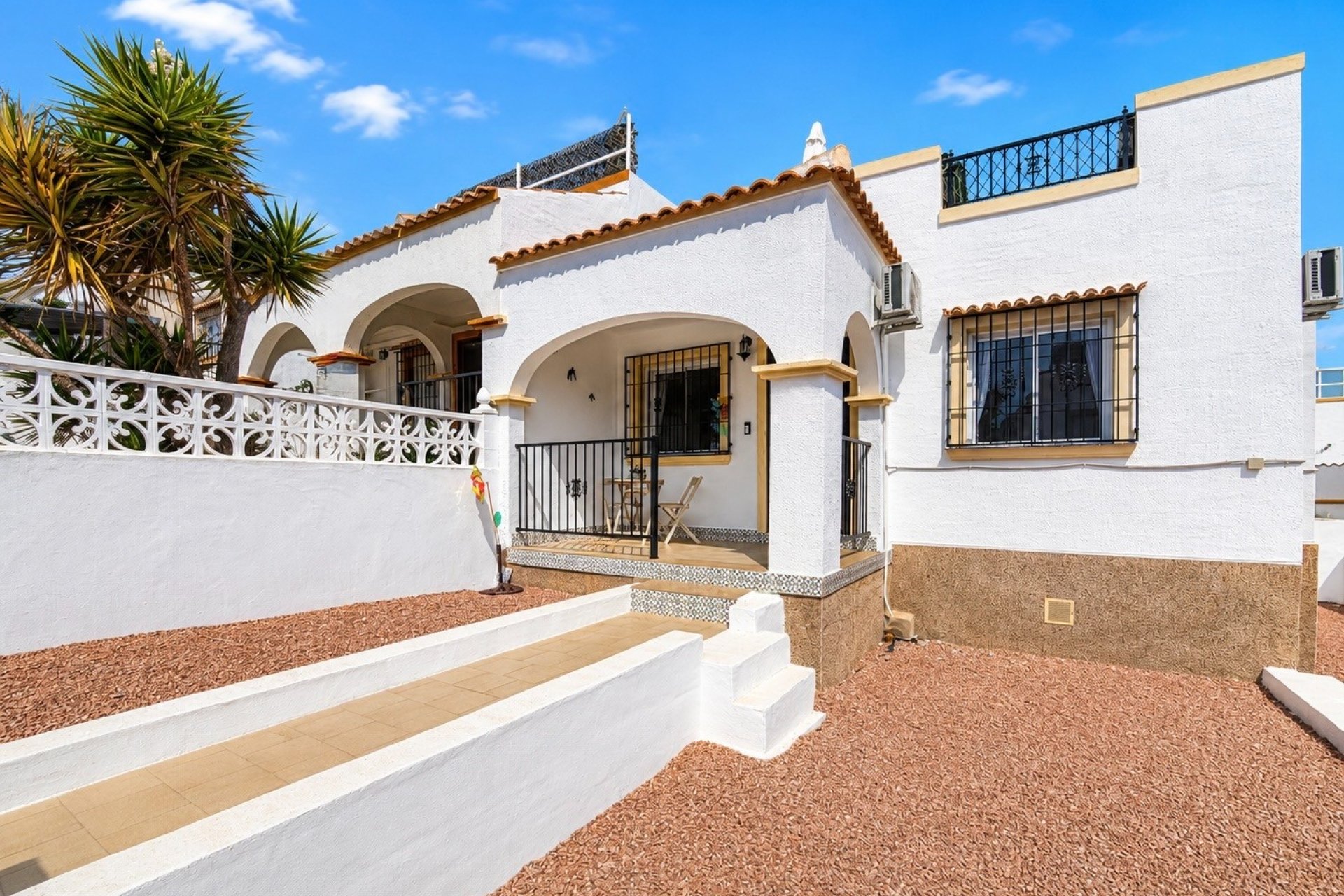 Resale - Quad - La Marina