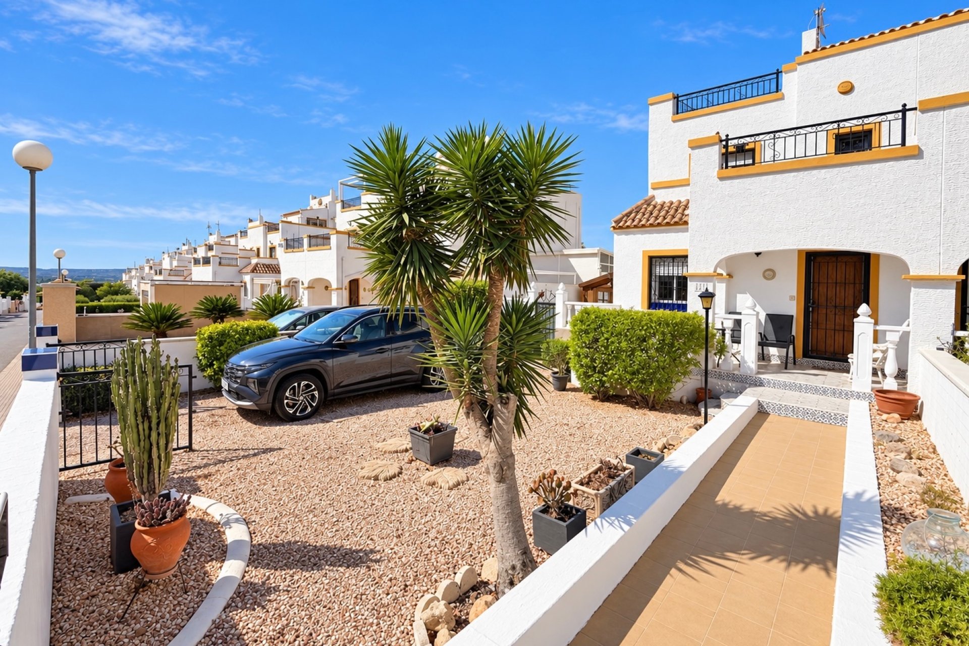 Resale - Quad - La Marina