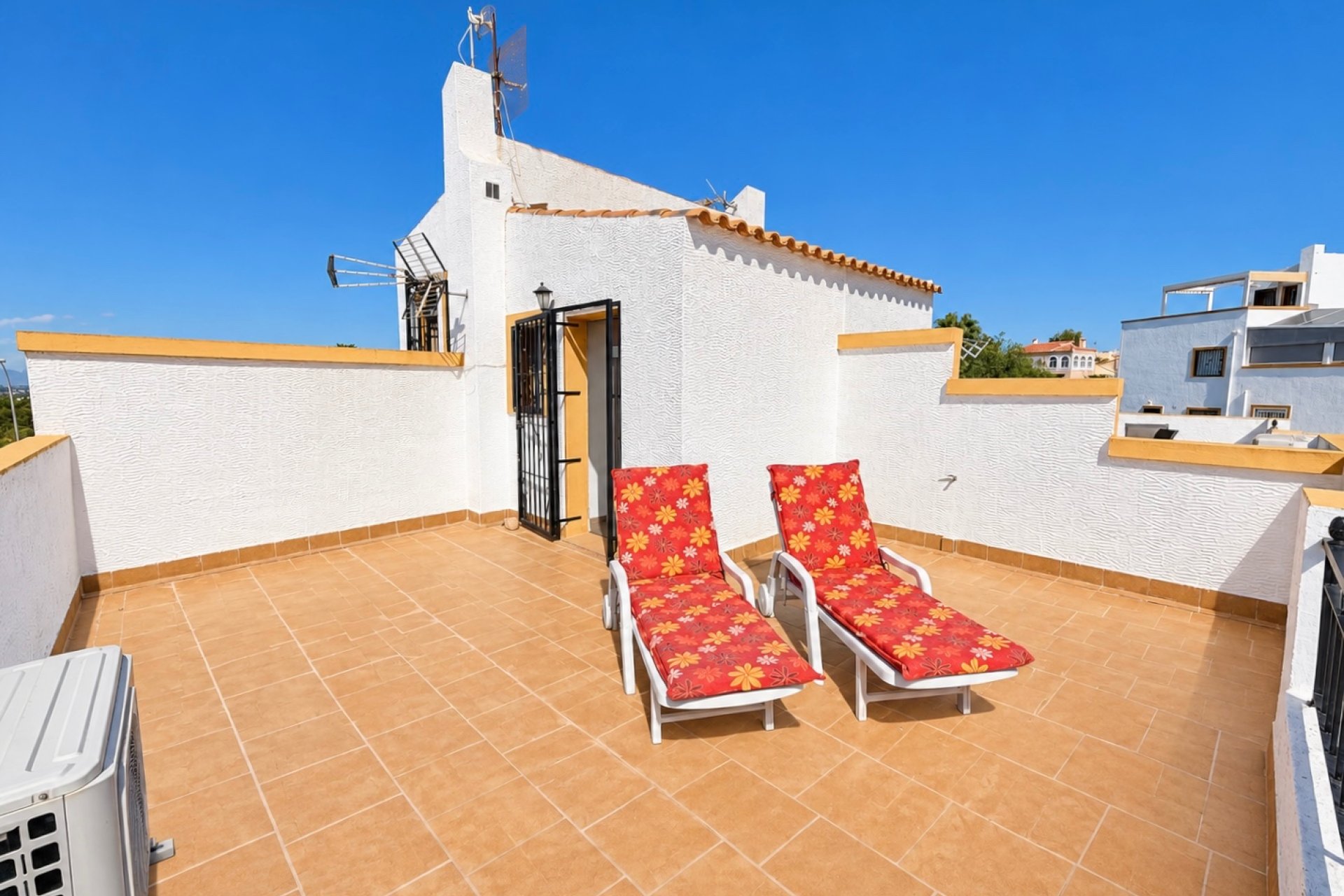 Resale - Quad - La Marina