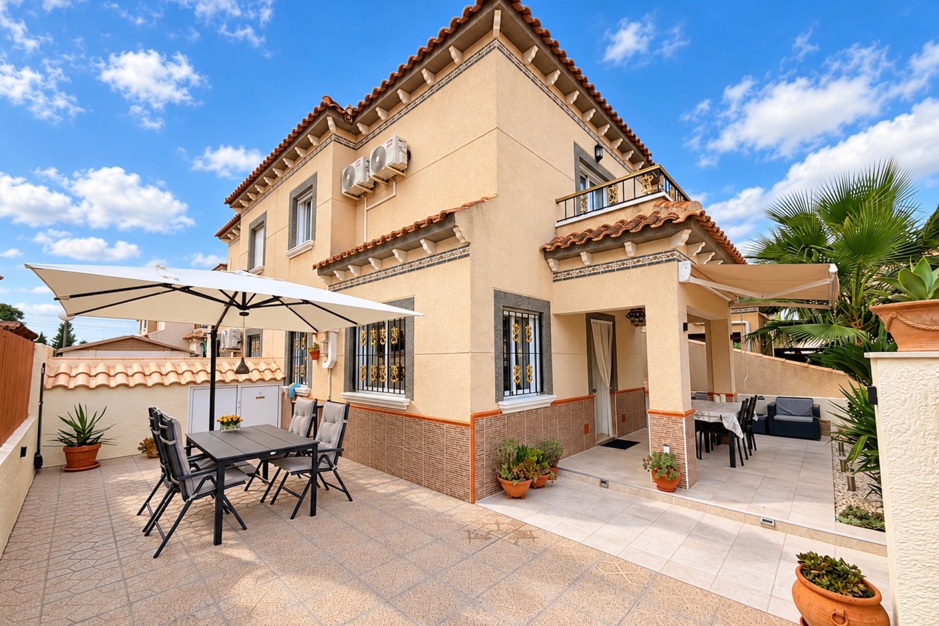 Resale - Quad - La Marina