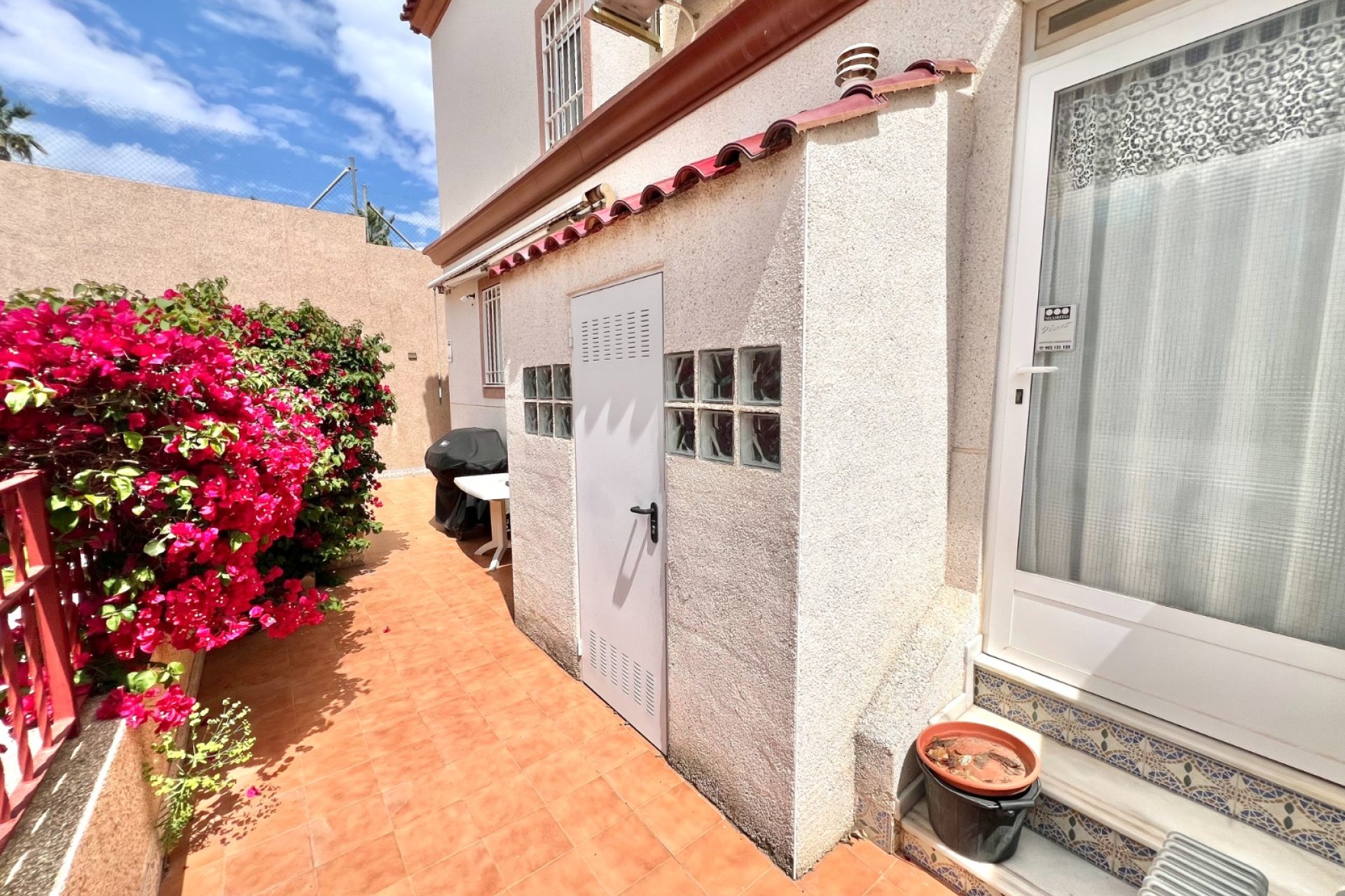 Resale - Semi Detached Villa - La Marina