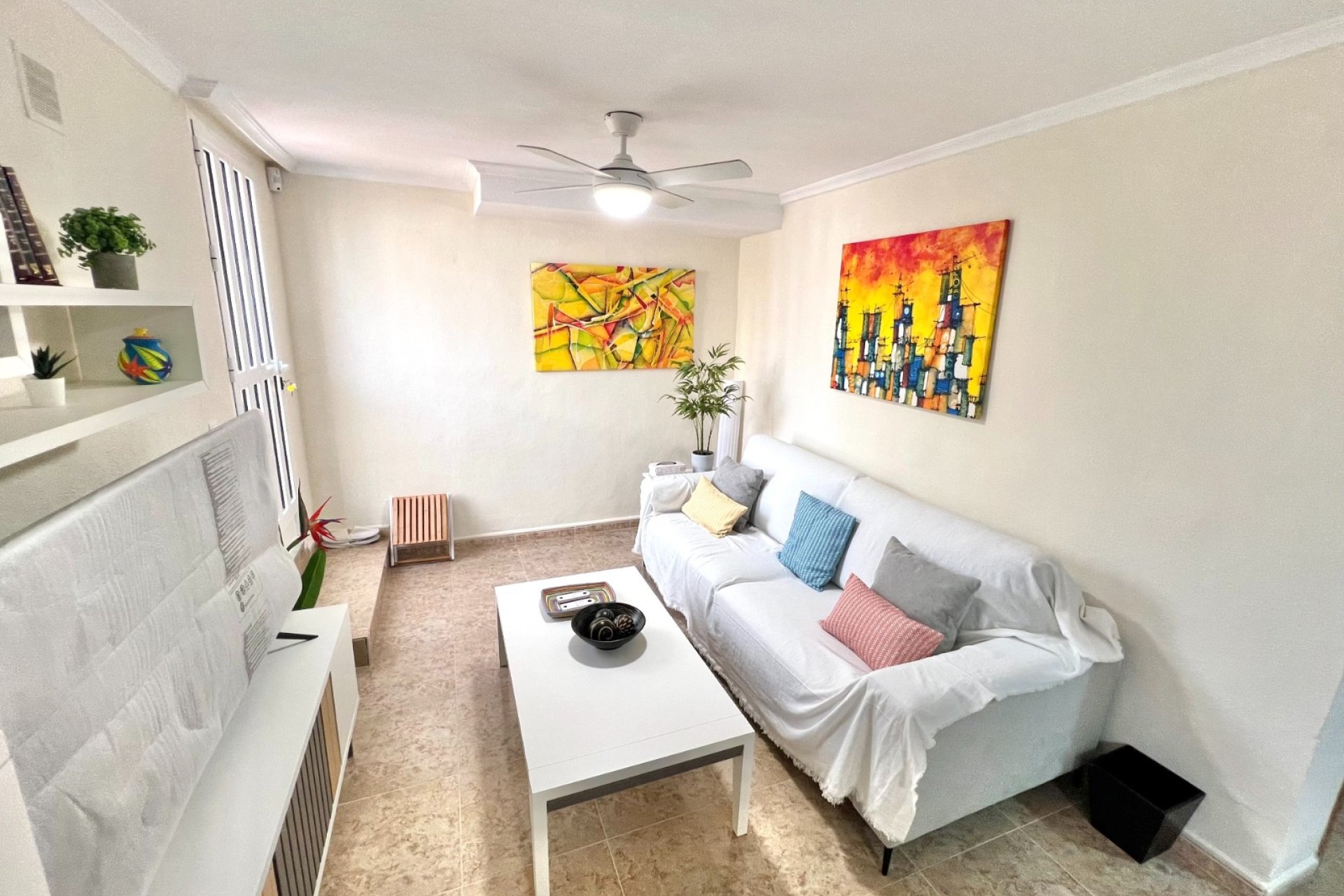 Resale - Semi Detached Villa - La Marina