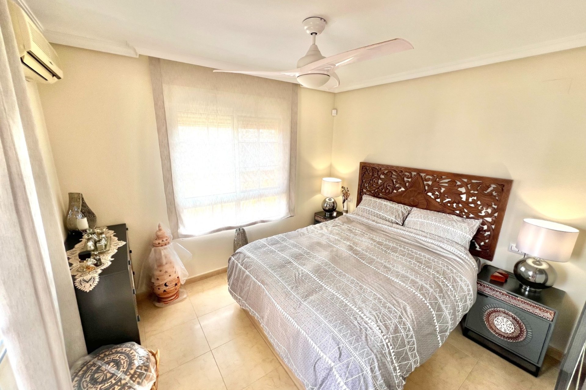 Resale - Semi Detached Villa - La Marina