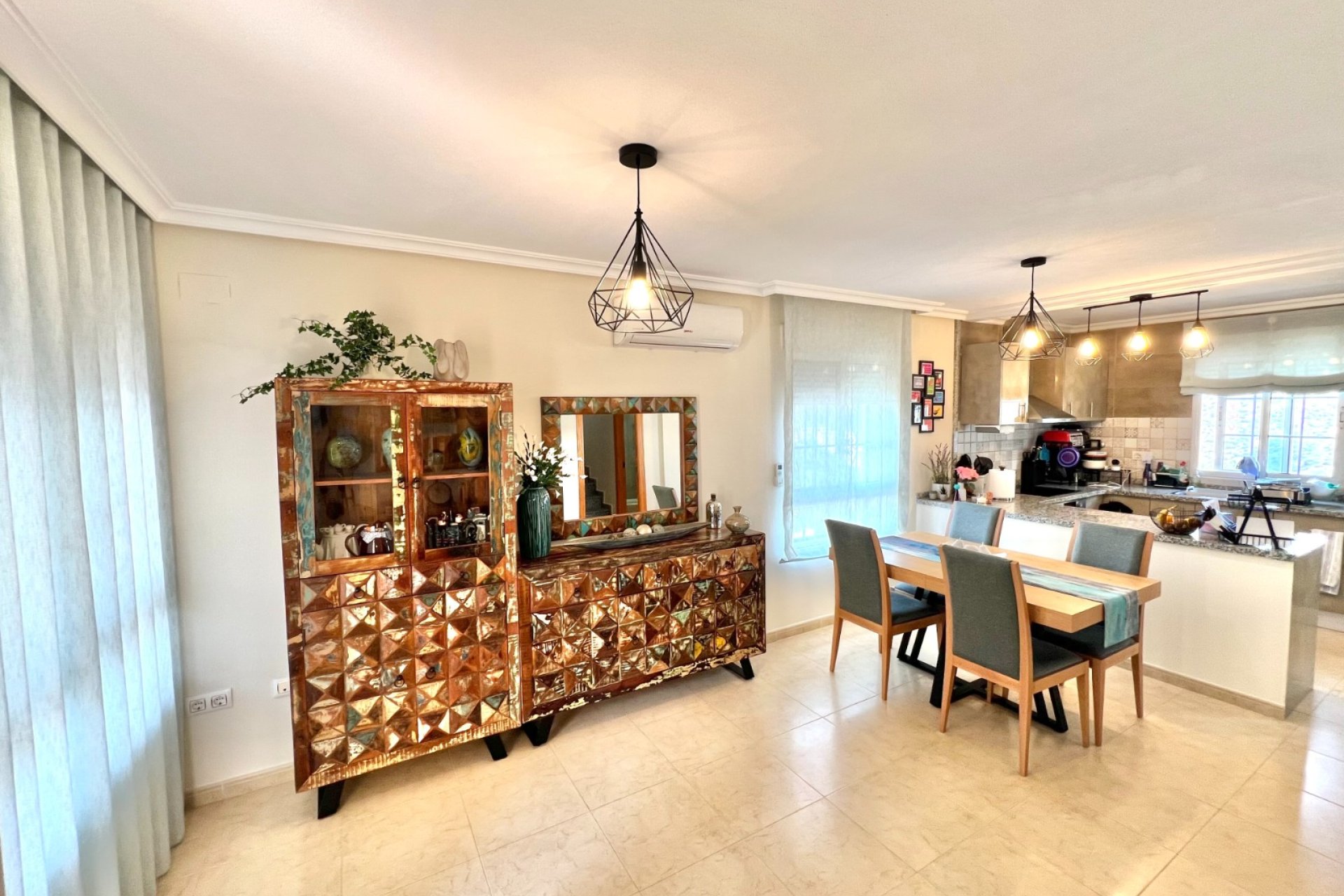Resale - Semi Detached Villa - La Marina